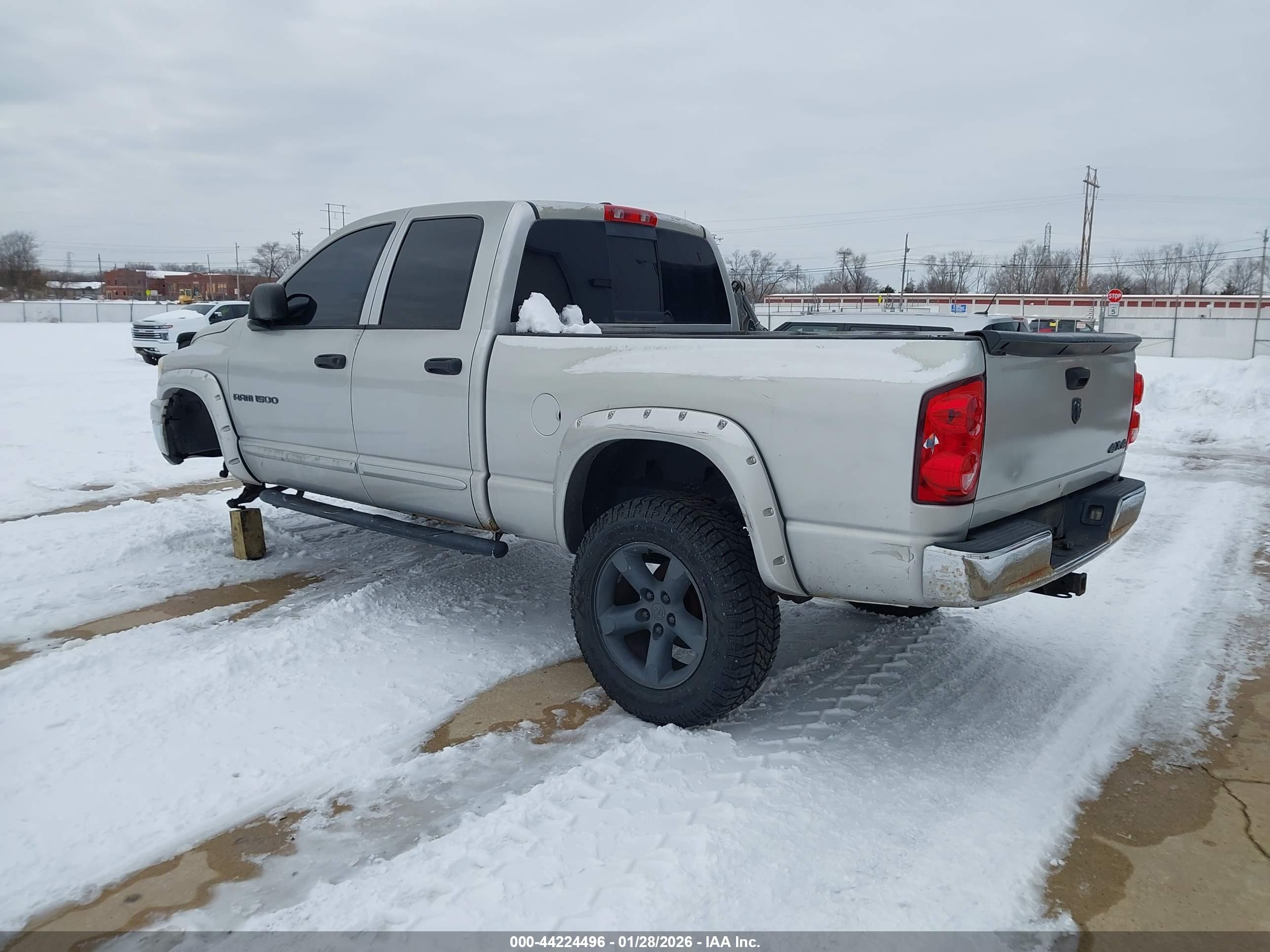 DODGE RAM image 3