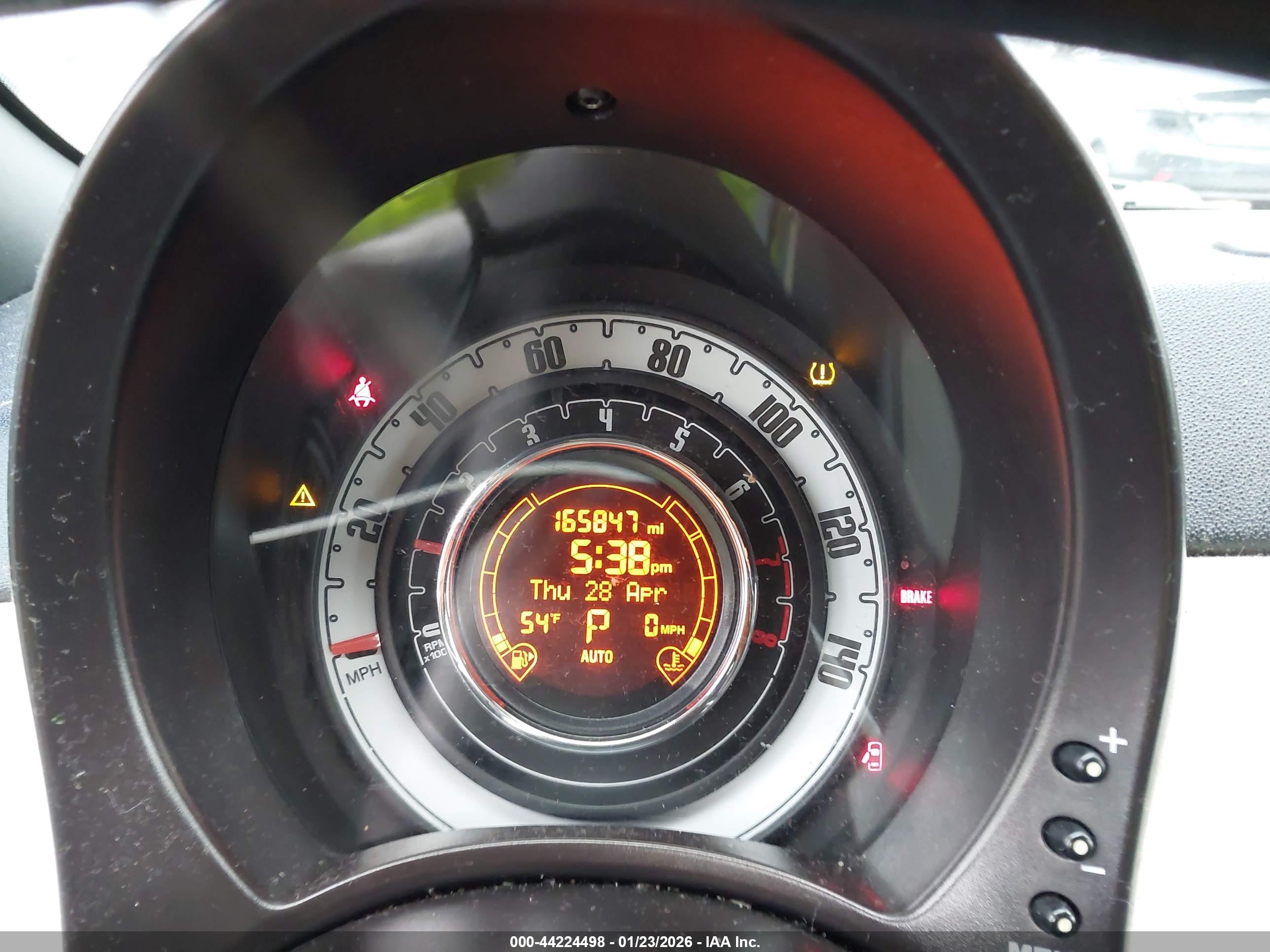 FIAT 500C image 7