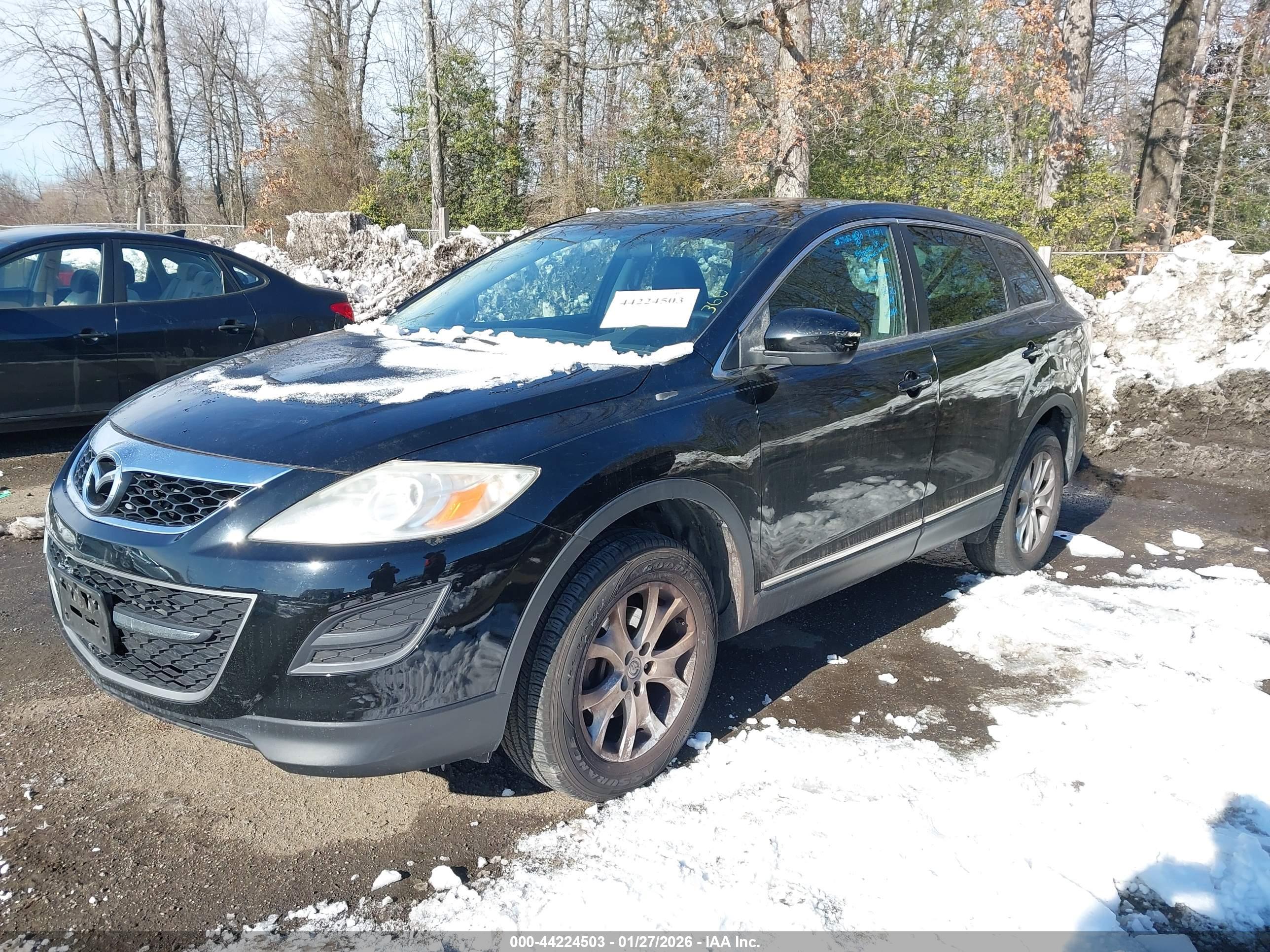 MAZDA CX-9 image 2