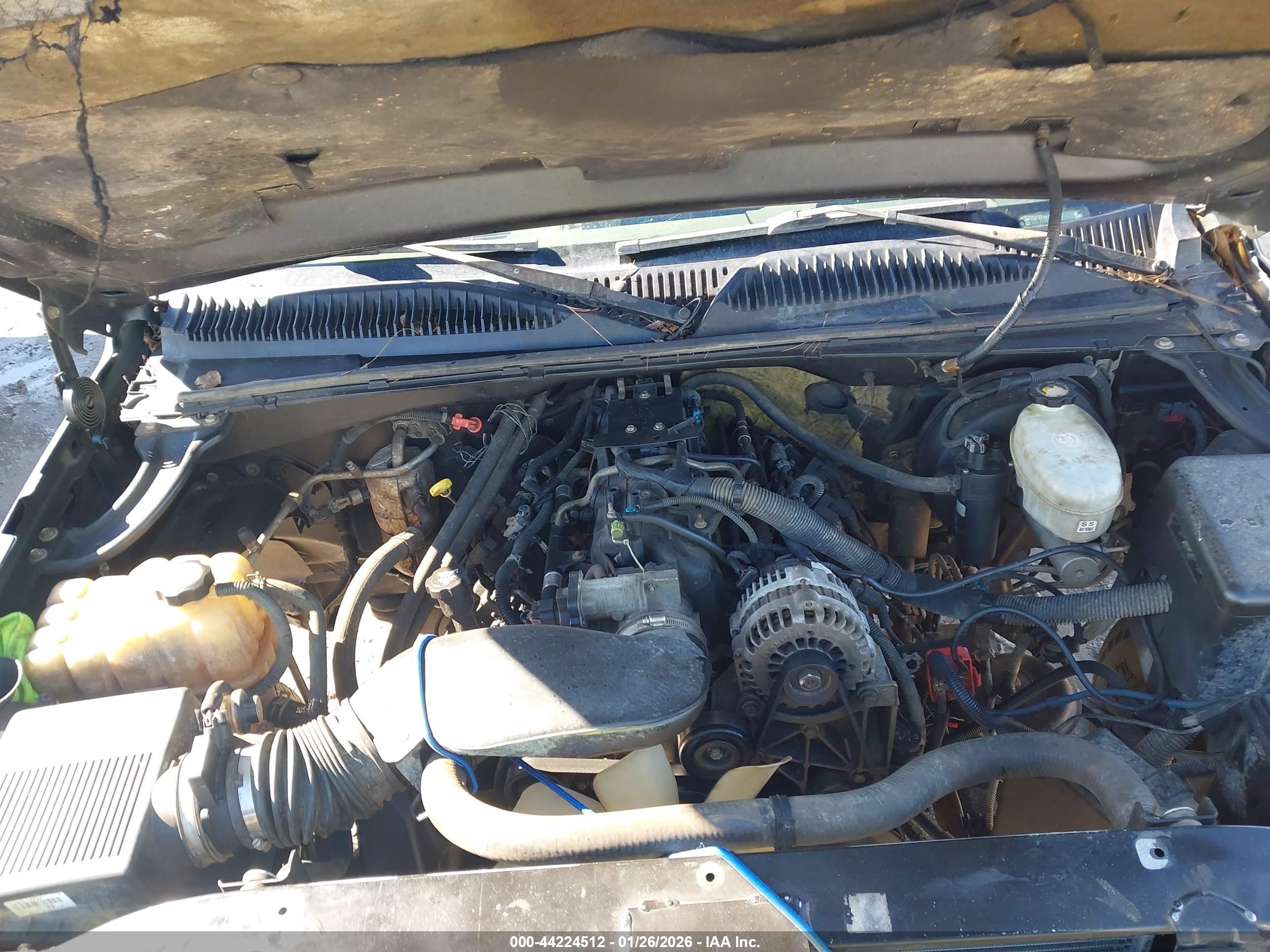 CHEVROLET SILVERADO image 10