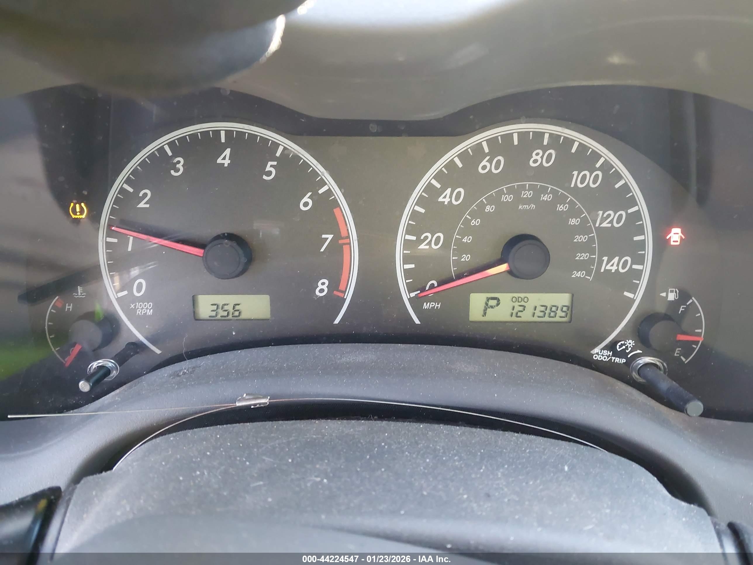 TOYOTA COROLLA image 7