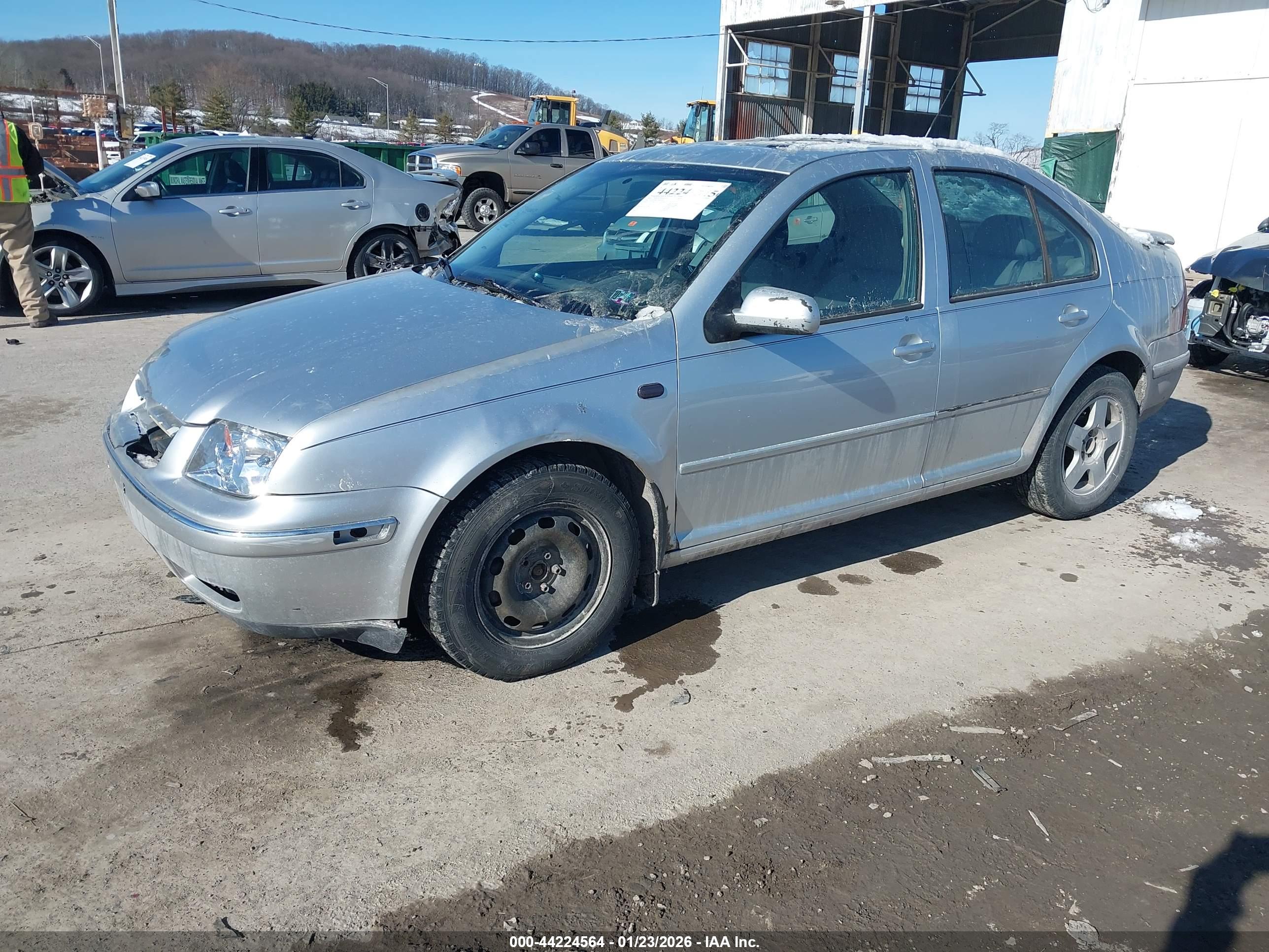 VOLKSWAGEN JETTA image 2