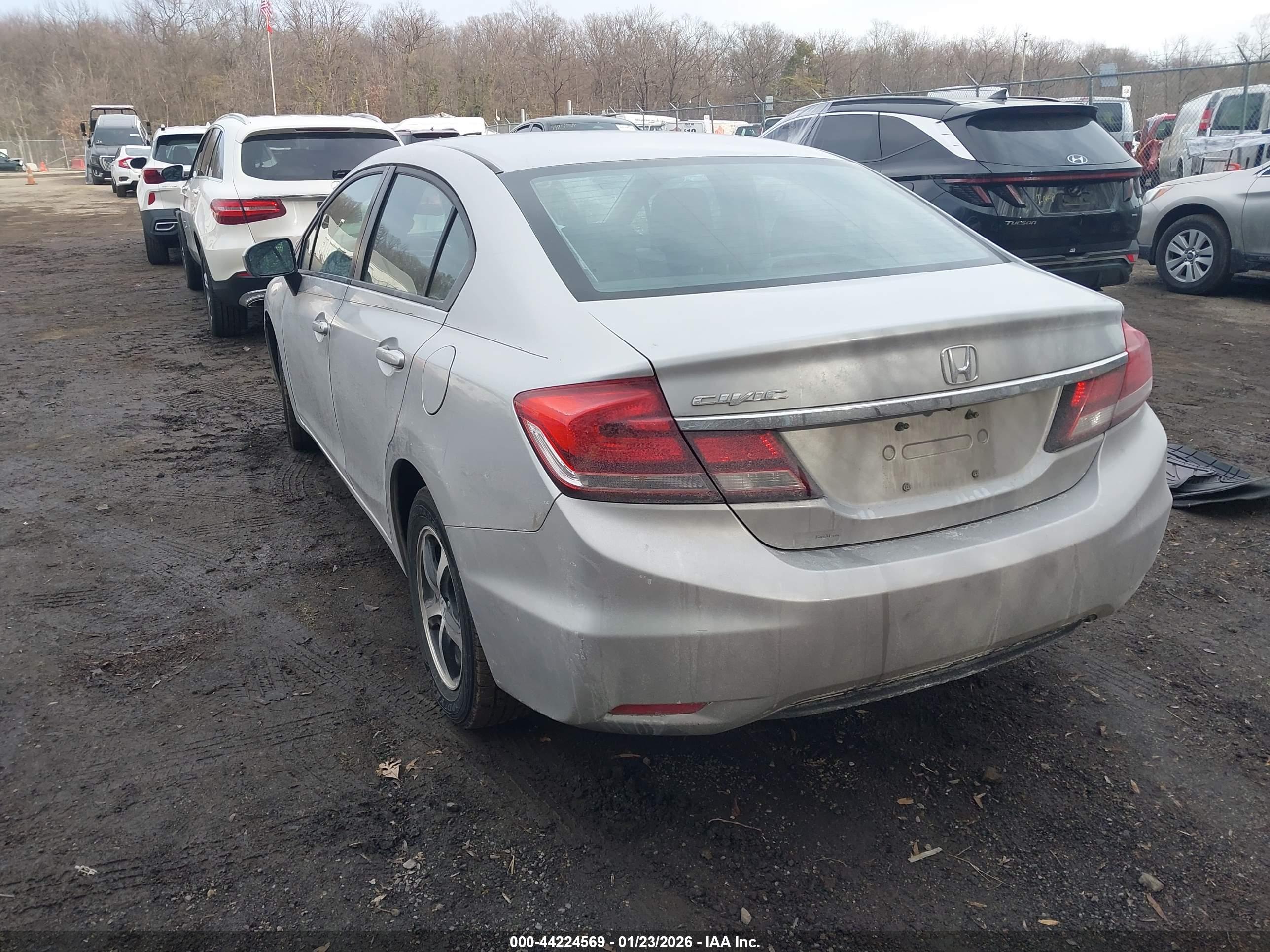 HONDA CIVIC image 3