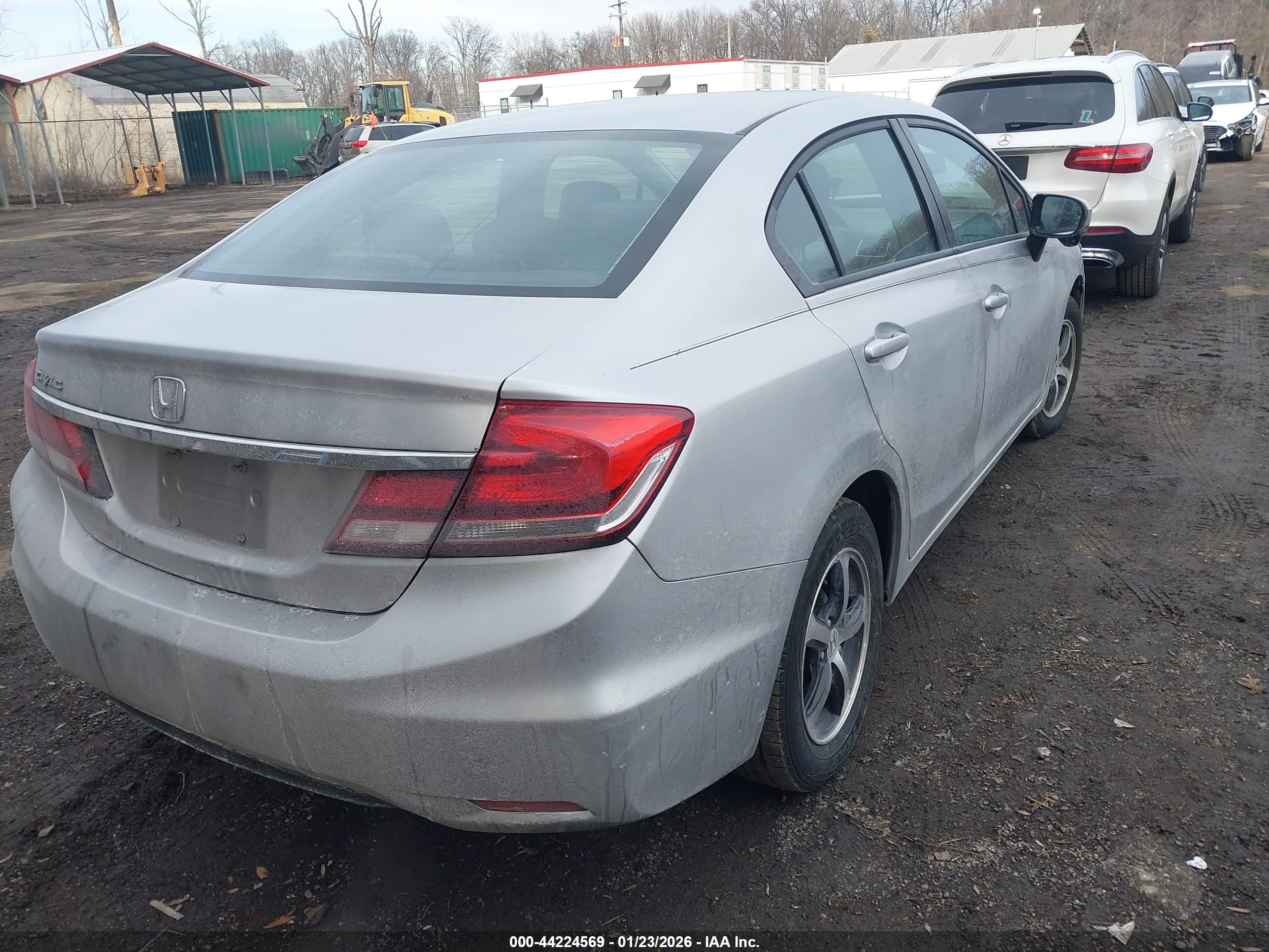 HONDA CIVIC image 4