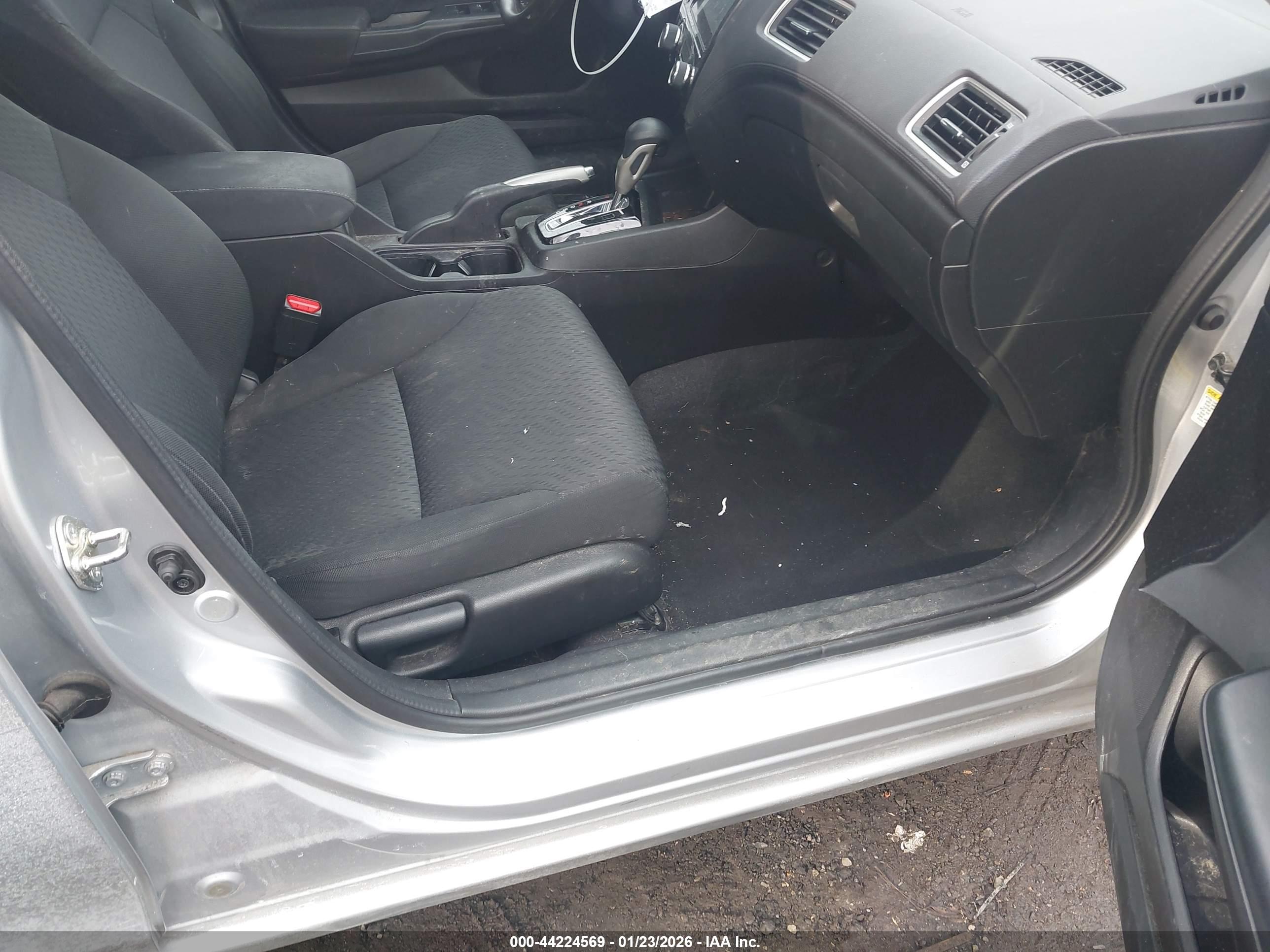 HONDA CIVIC image 5