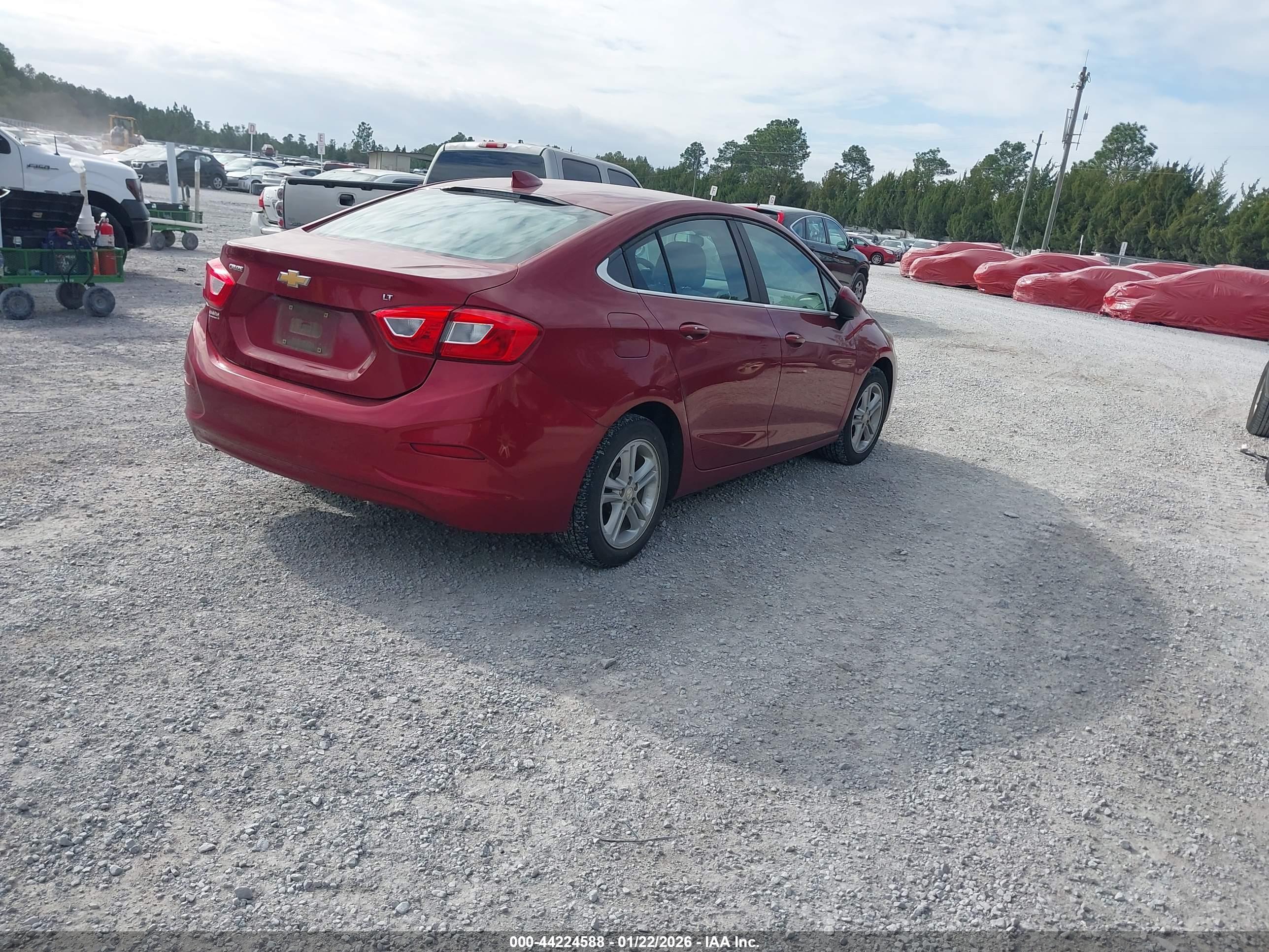 CHEVROLET CRUZE image 4