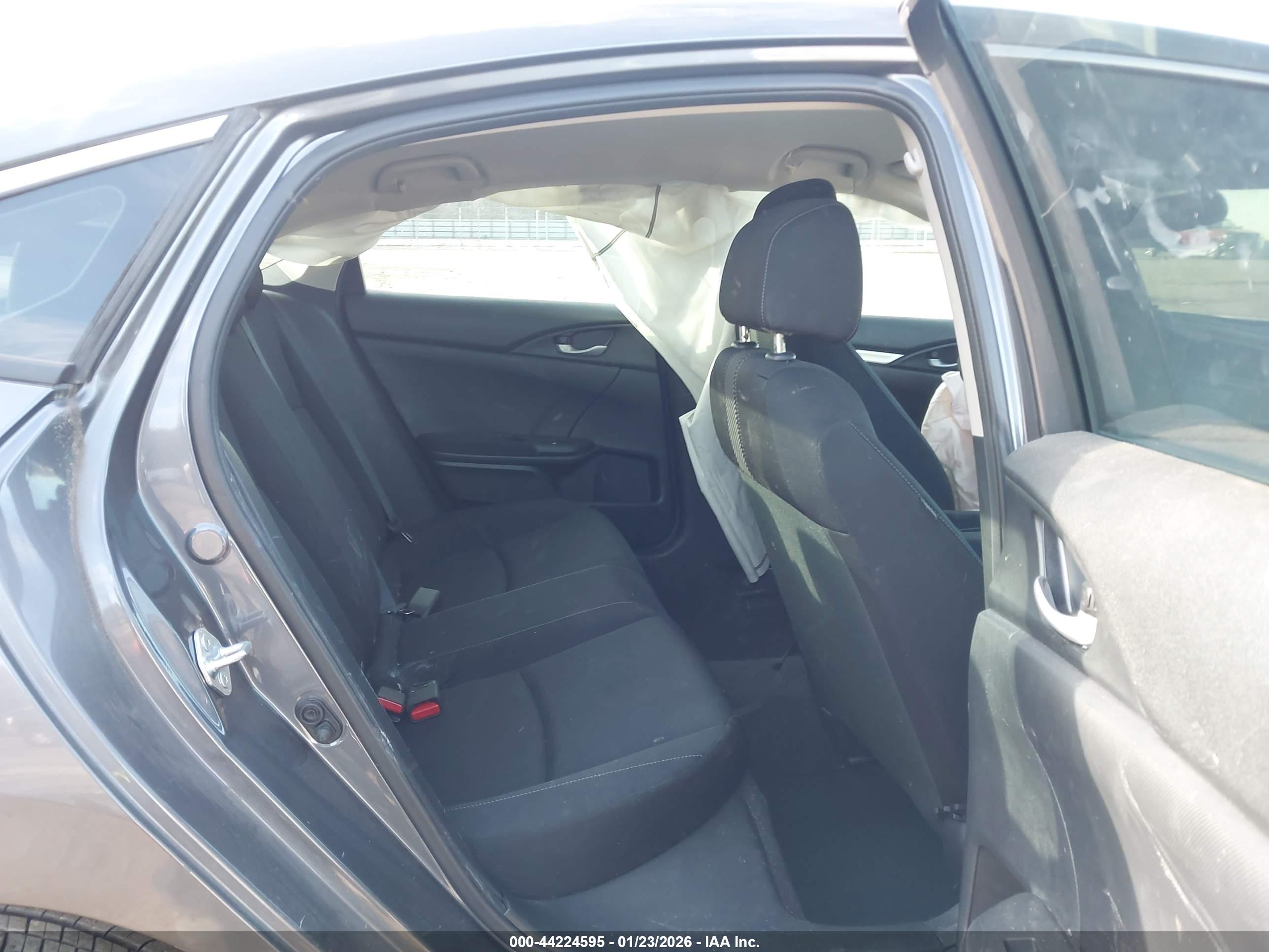 HONDA CIVIC image 8