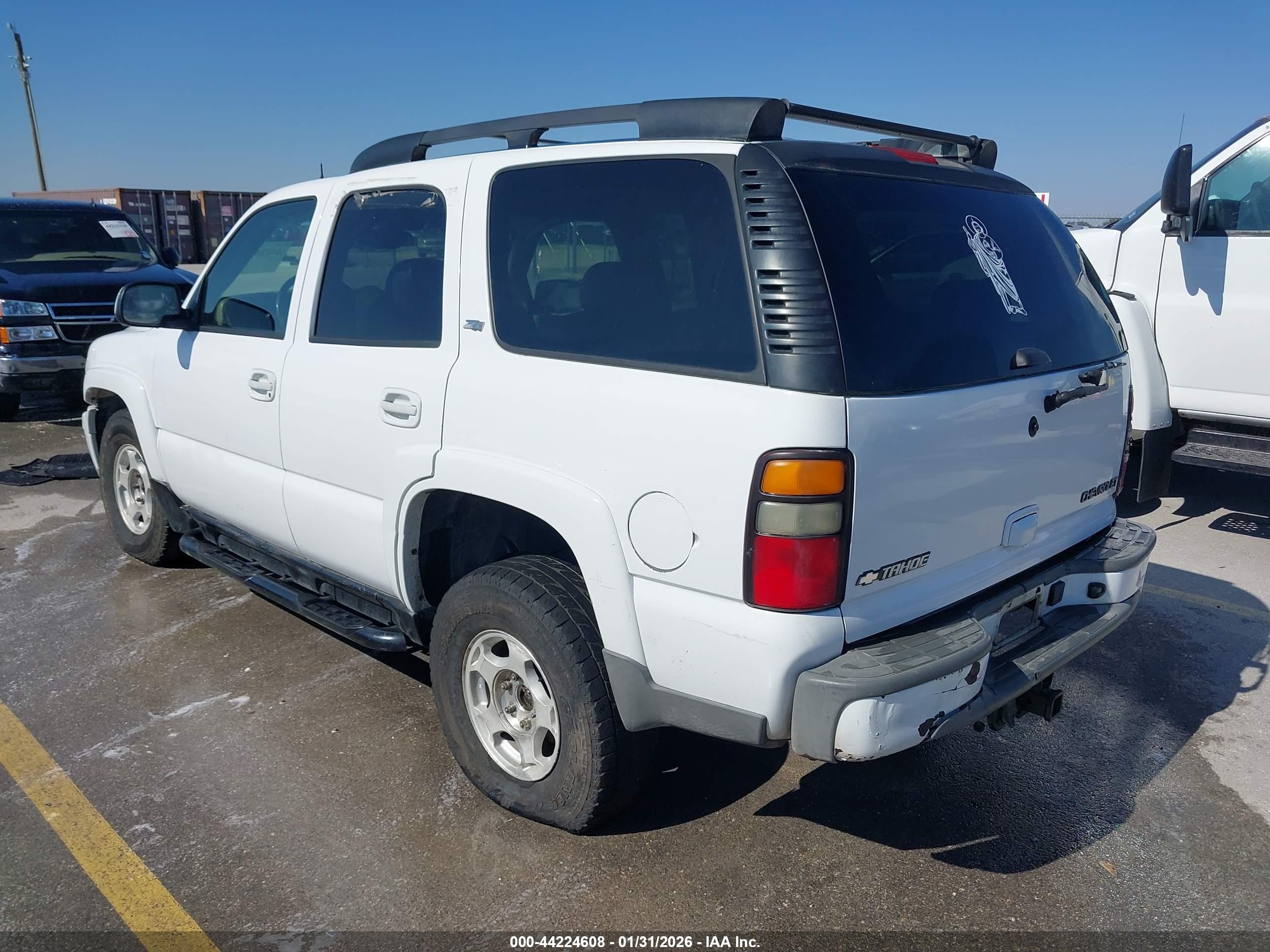 CHEVROLET TAHOE image 3