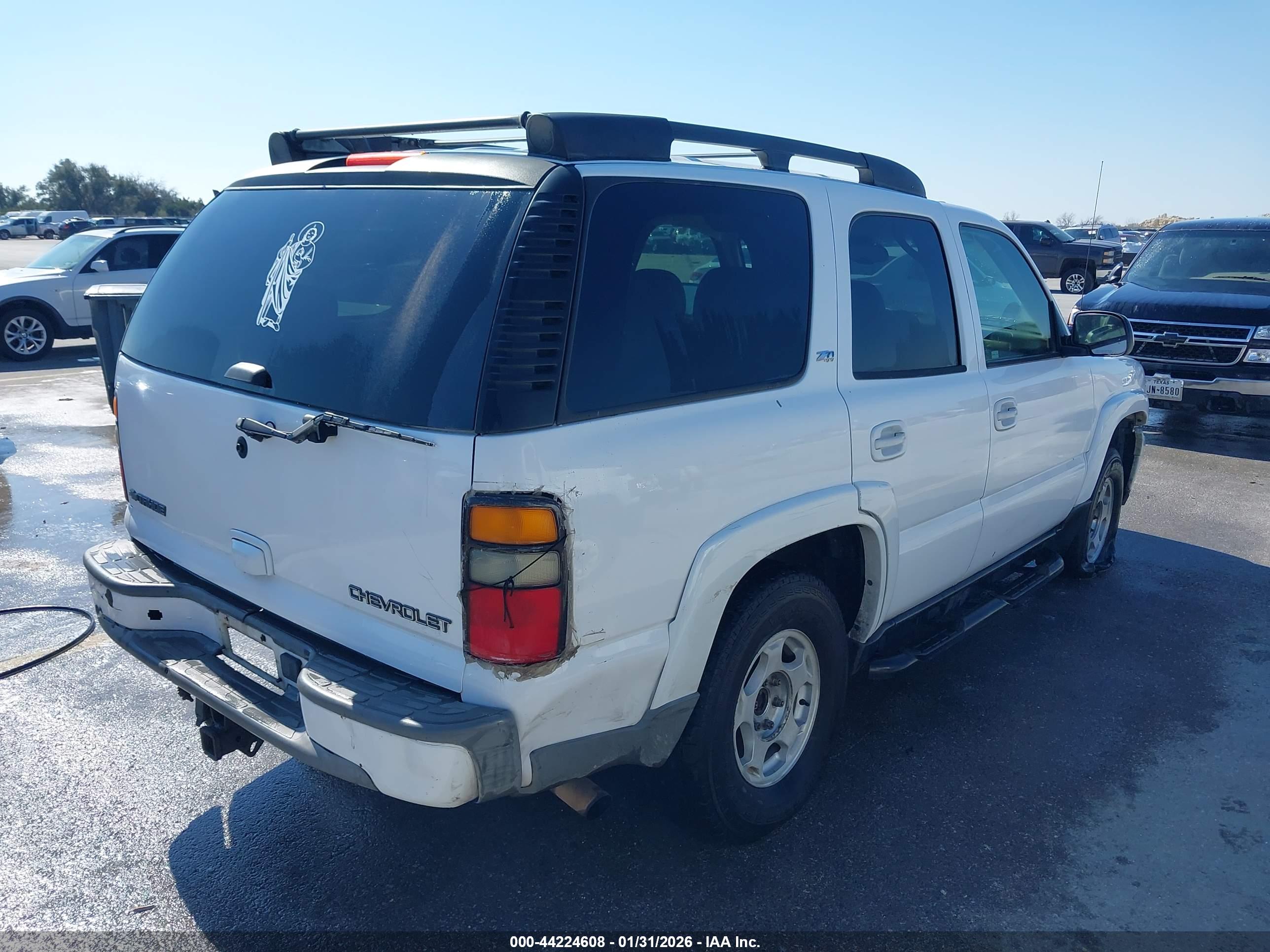 CHEVROLET TAHOE image 4