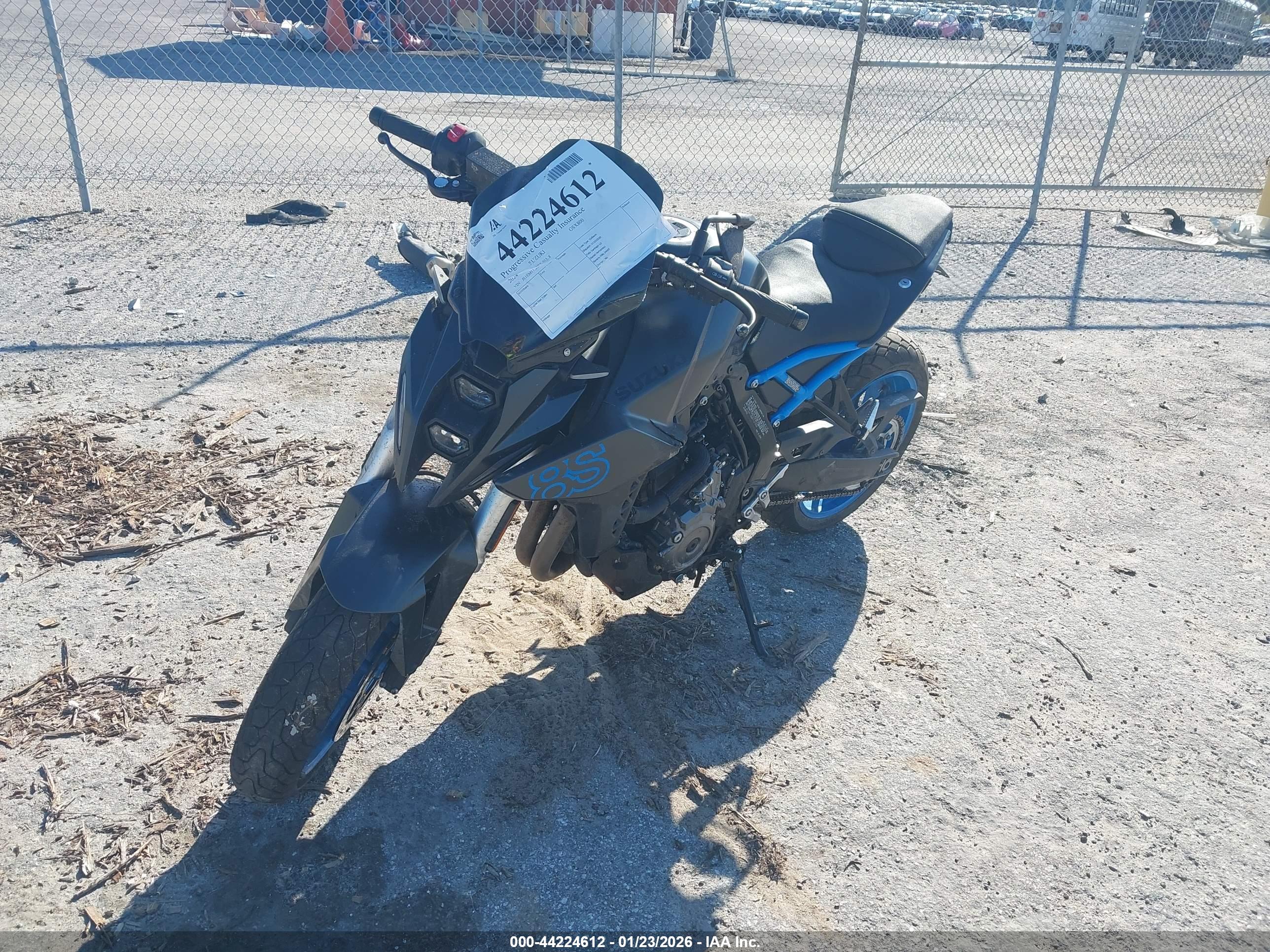 SUZUKI GSX800 image 2
