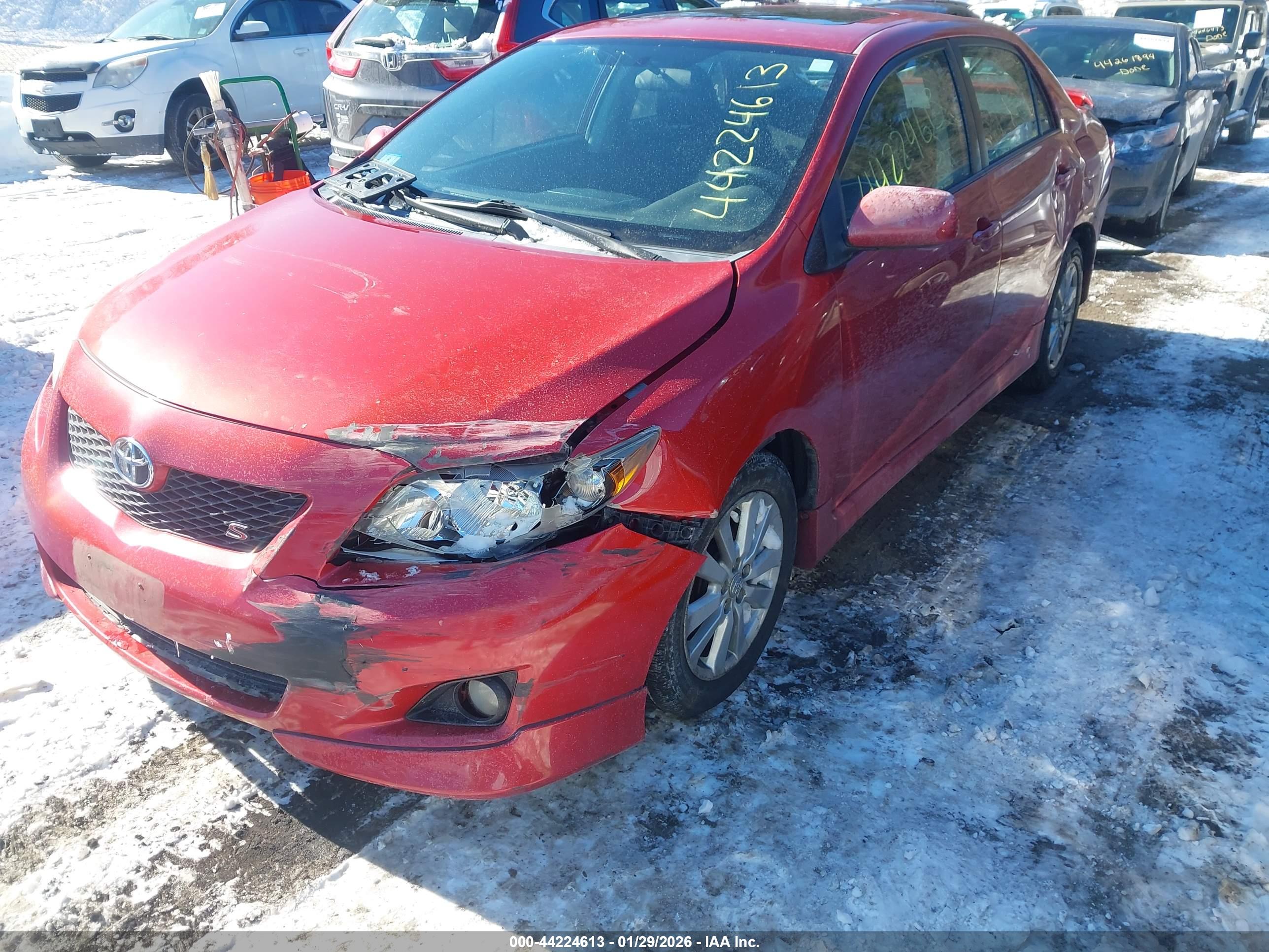 TOYOTA COROLLA image 2