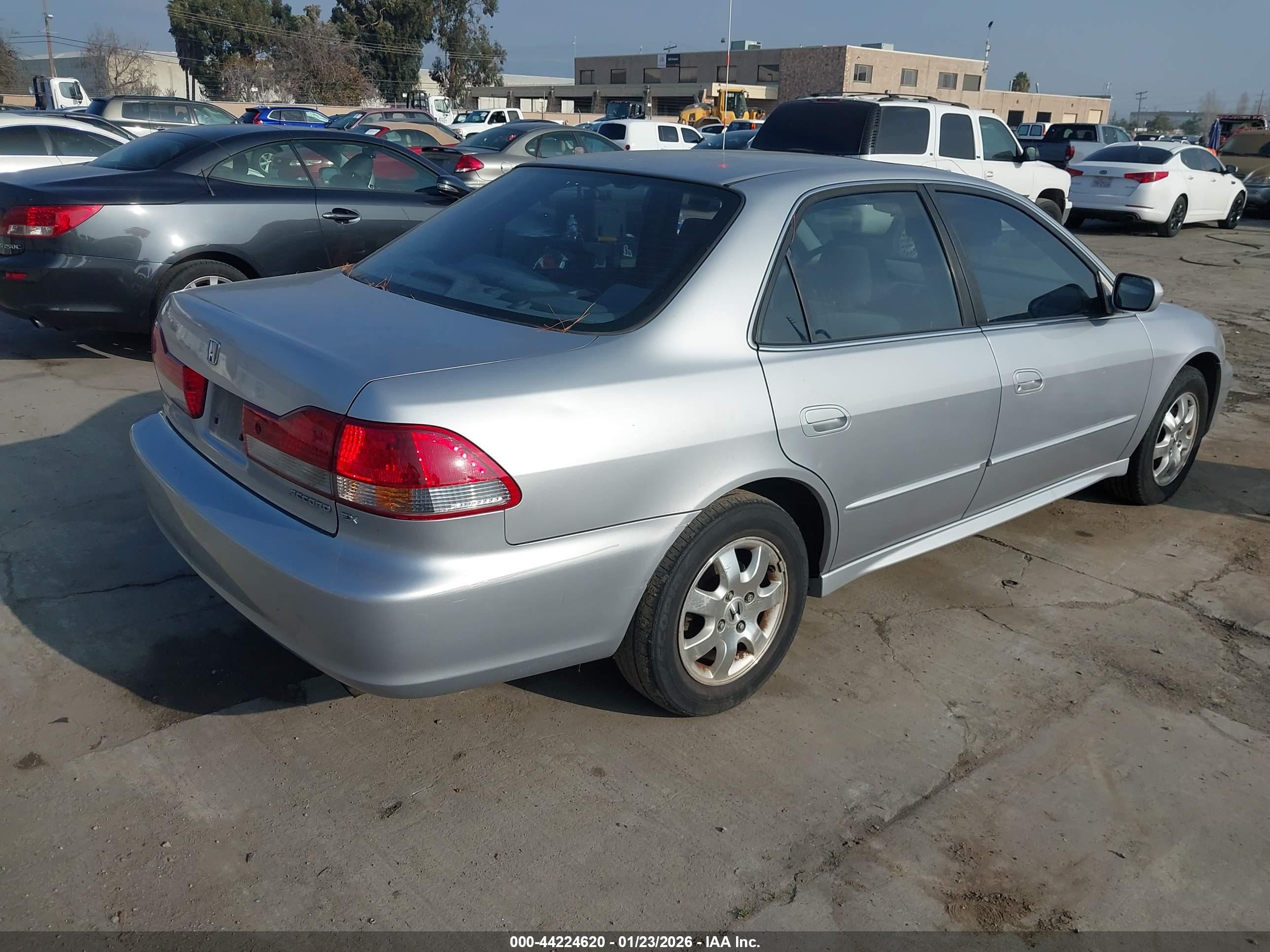 HONDA ACCORD image 4