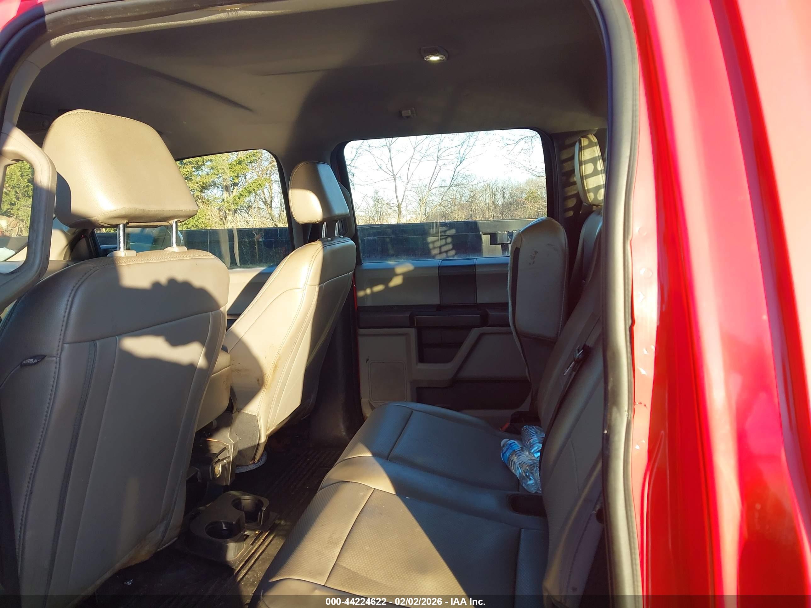 FORD F-450 image 8