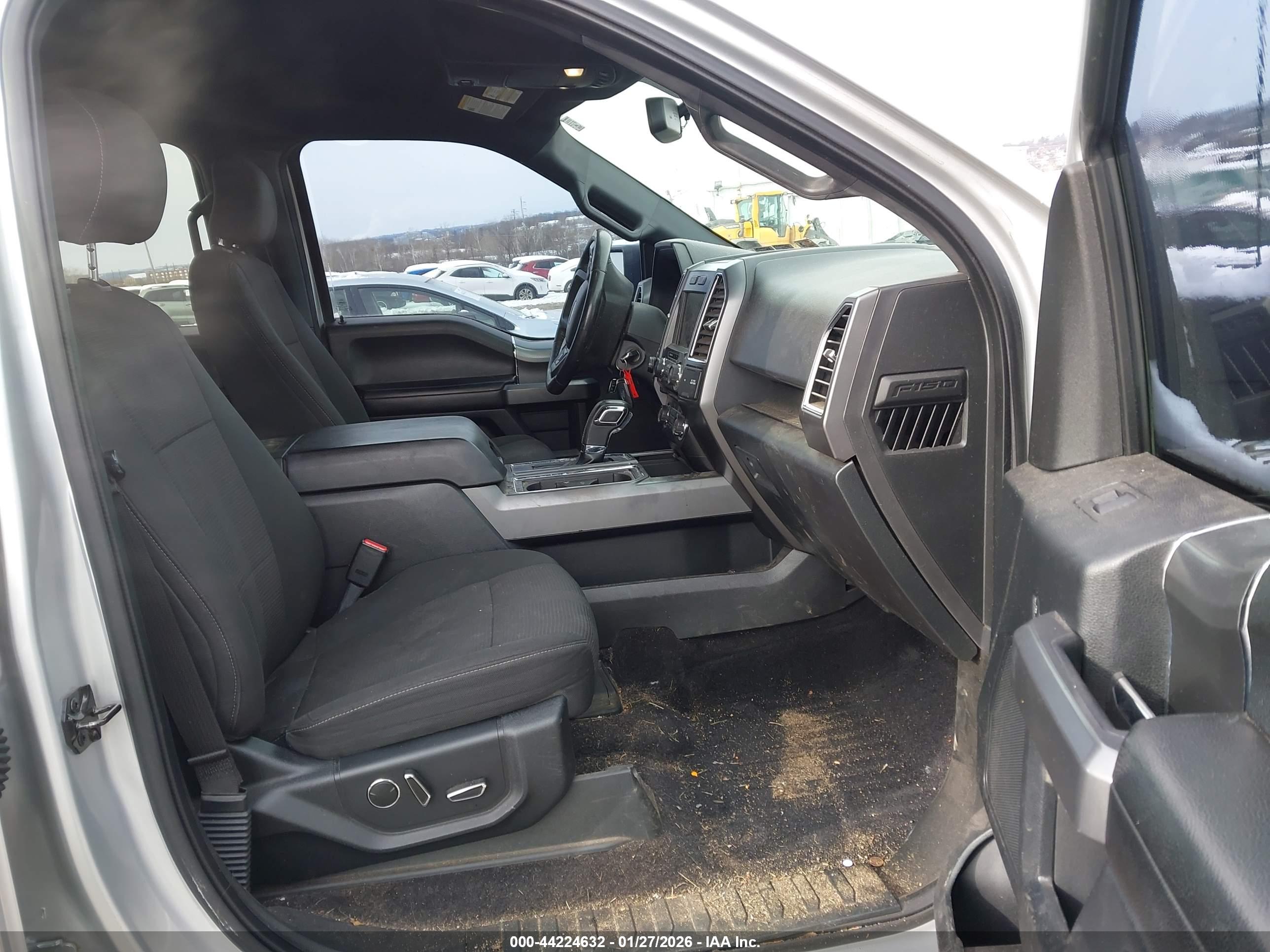 FORD F-150 image 5