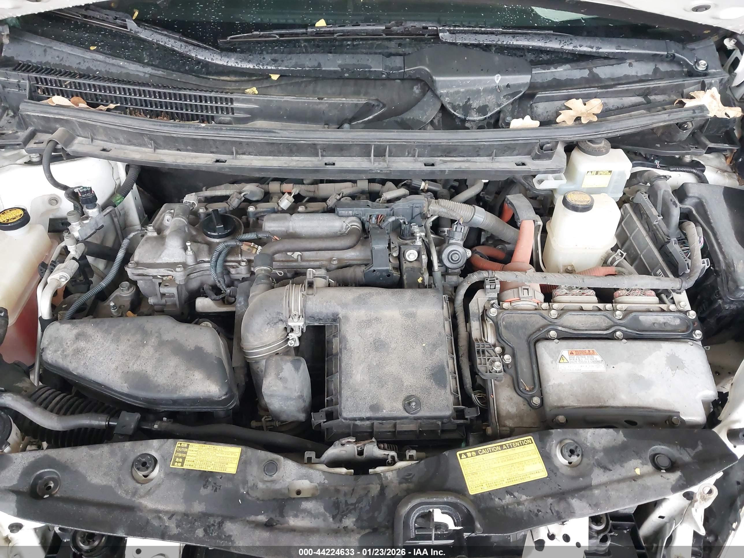 TOYOTA PRIUS image 10