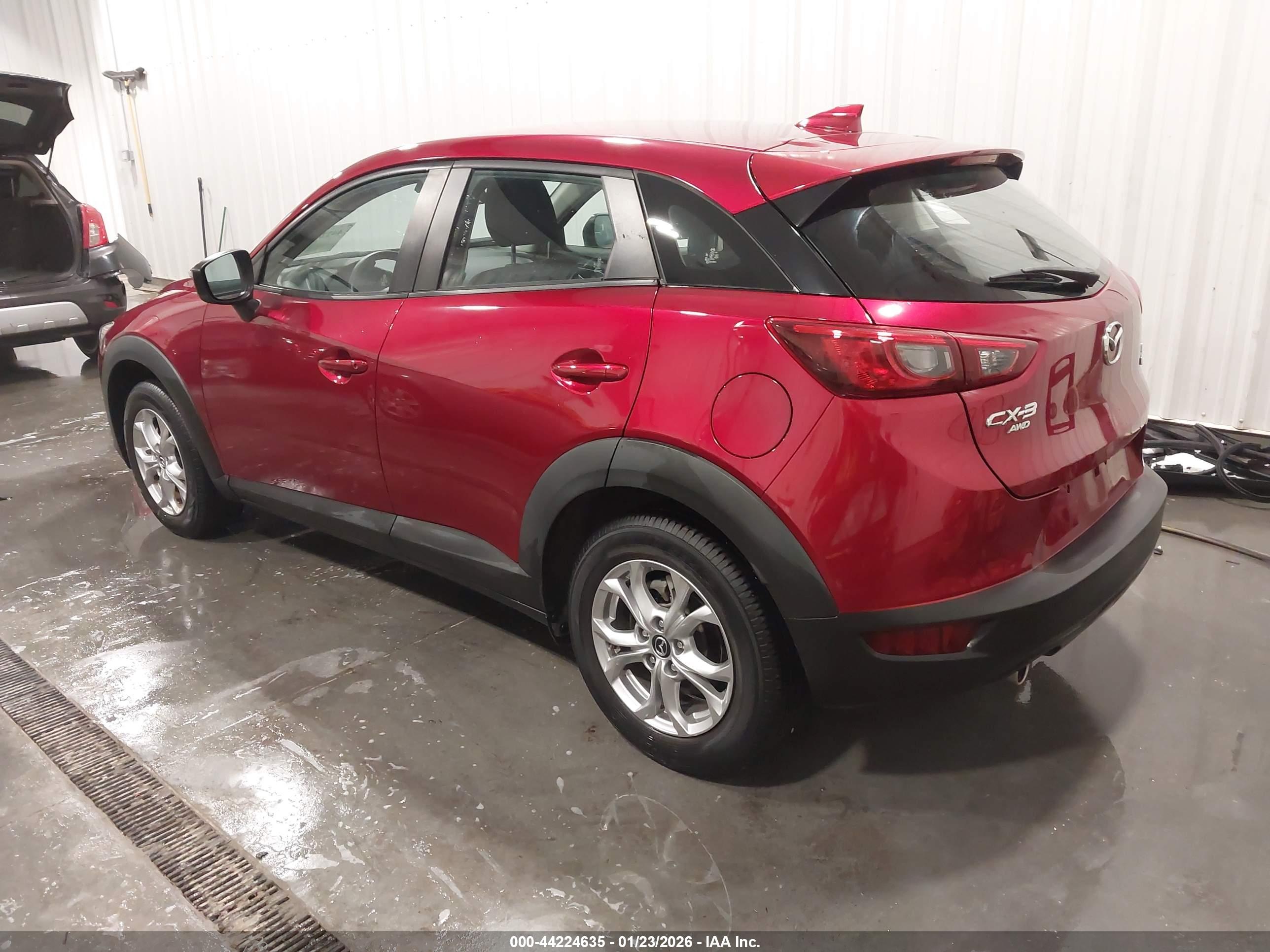 MAZDA CX-3 image 3