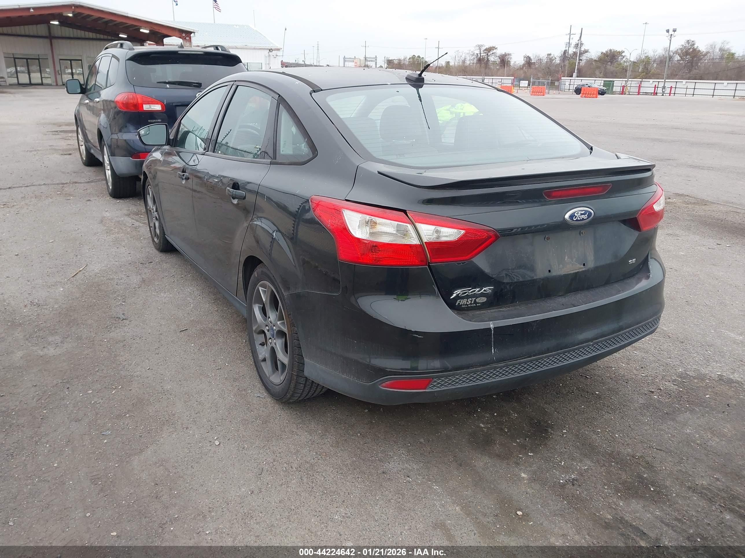 FORD FOCUS image 3