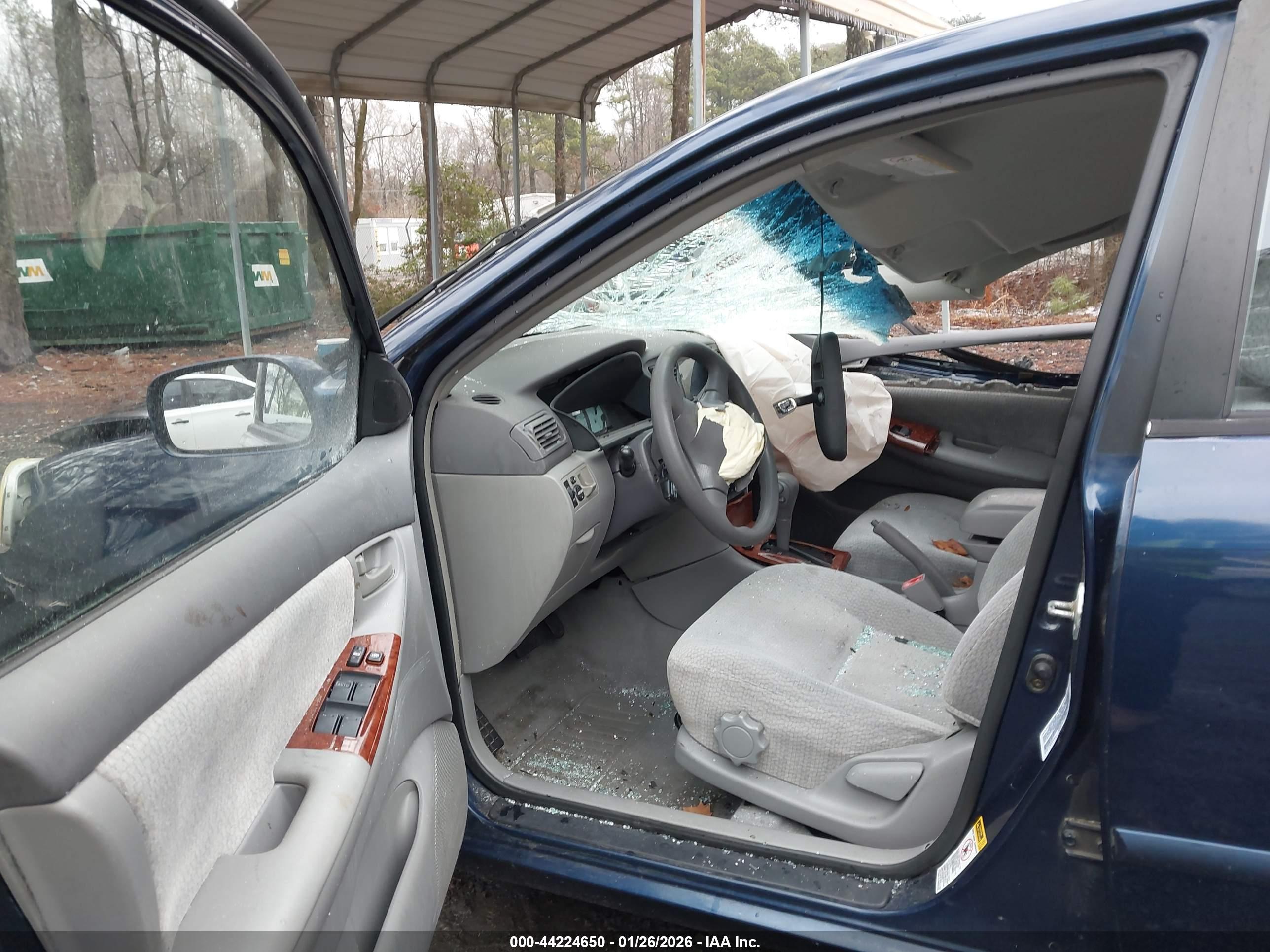 TOYOTA COROLLA image 5