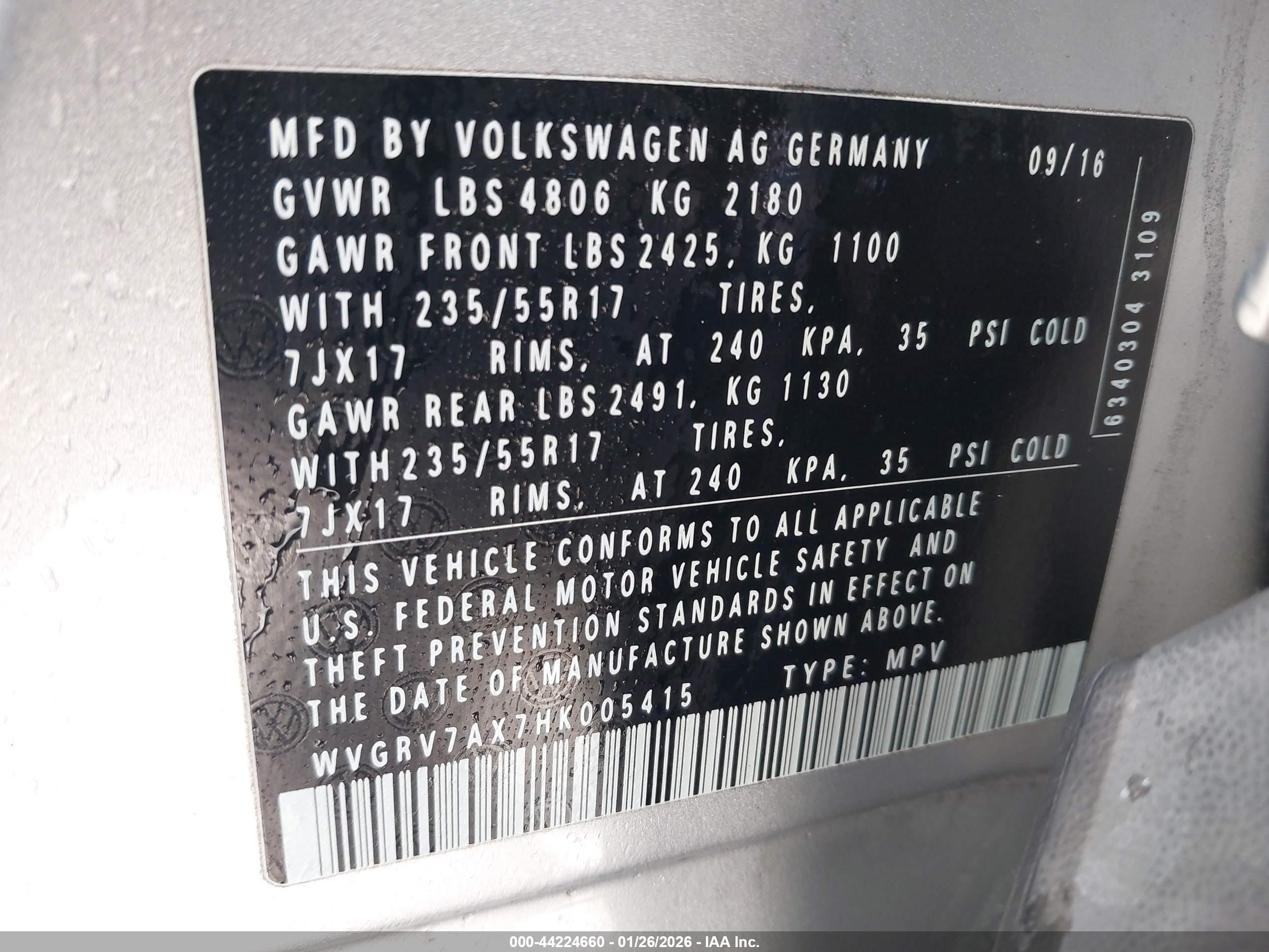 VOLKSWAGEN TIGUAN image 9