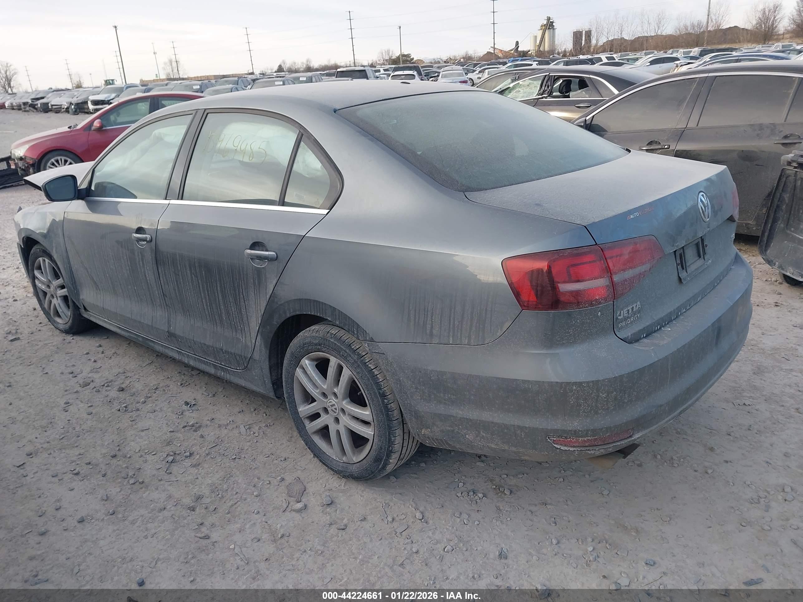 VOLKSWAGEN JETTA image 3