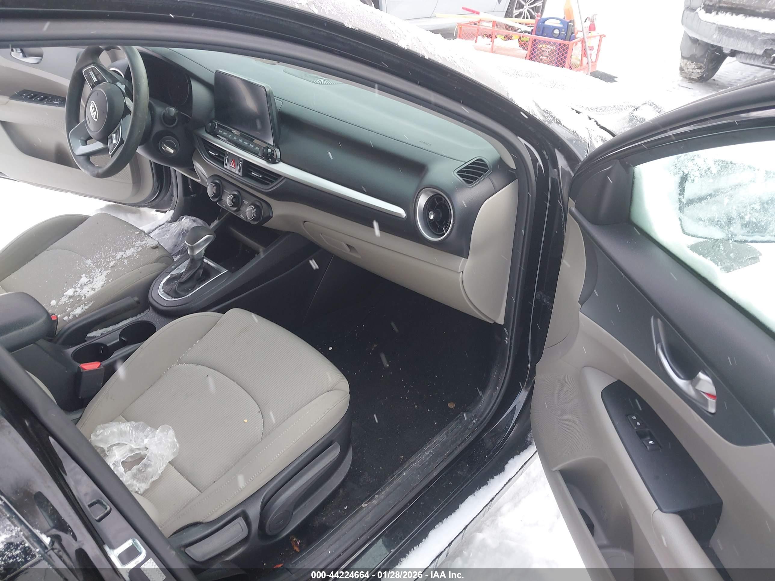 KIA FORTE image 5
