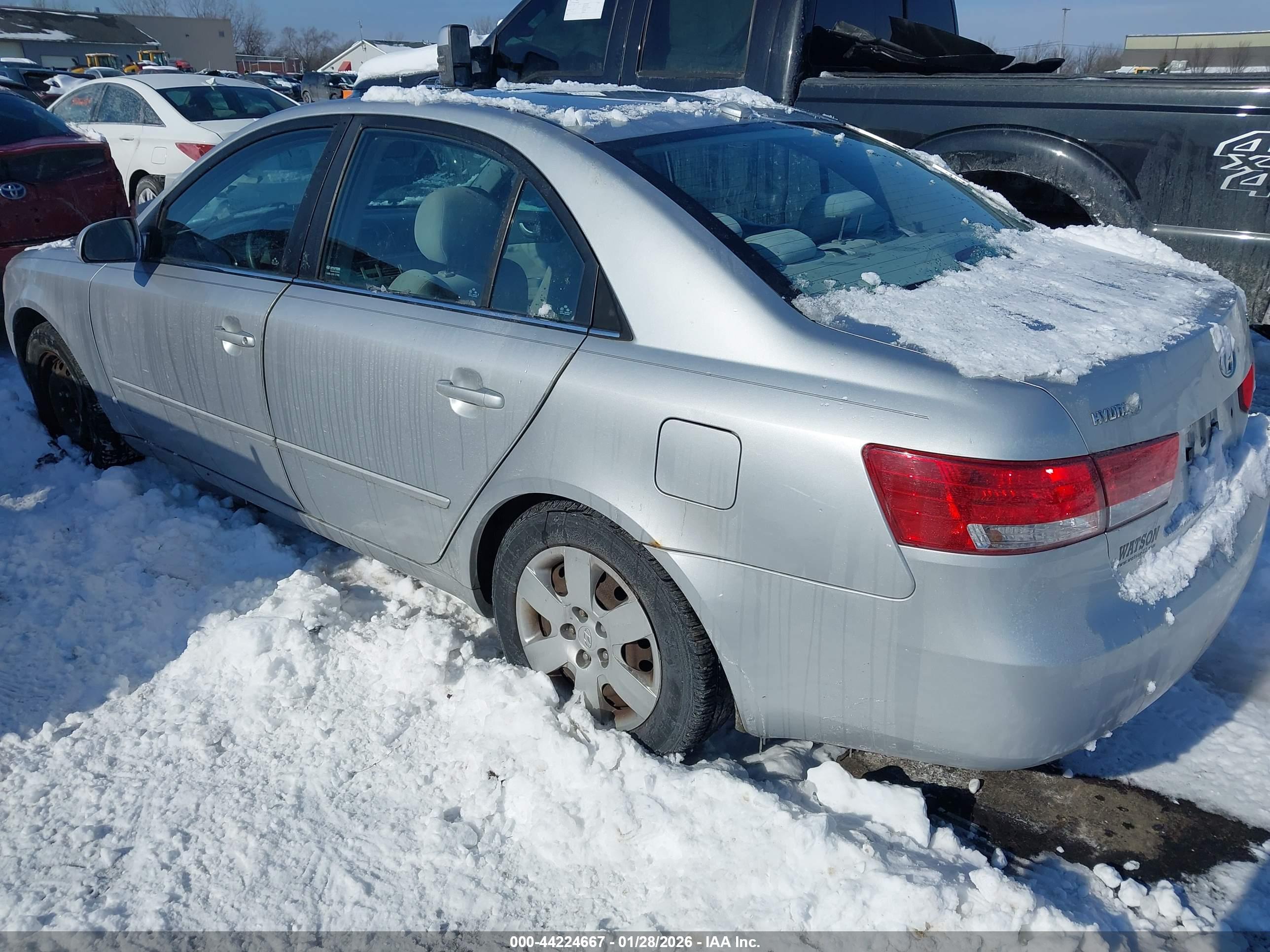 HYUNDAI SONATA image 3
