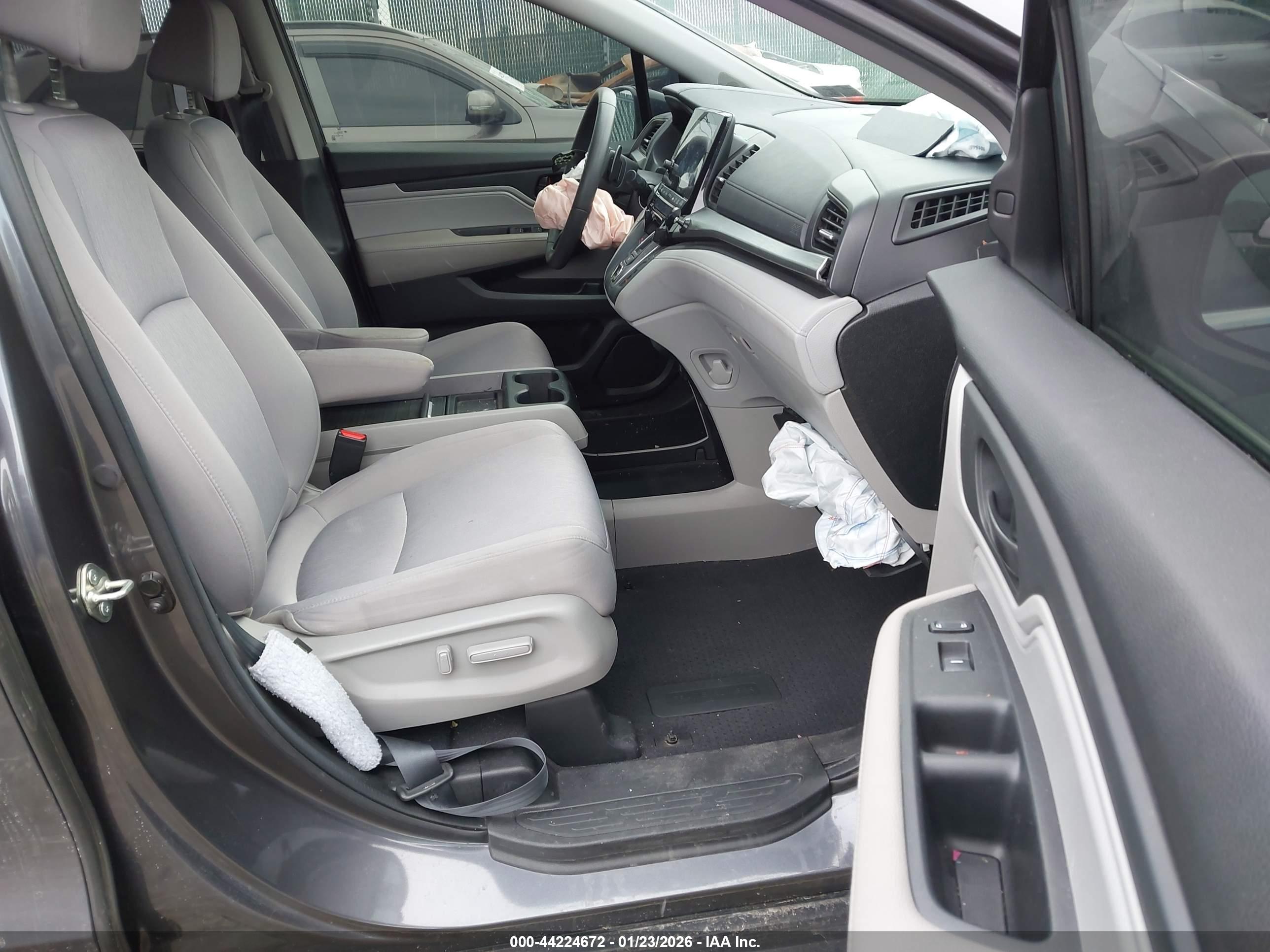 HONDA ODYSSEY image 5