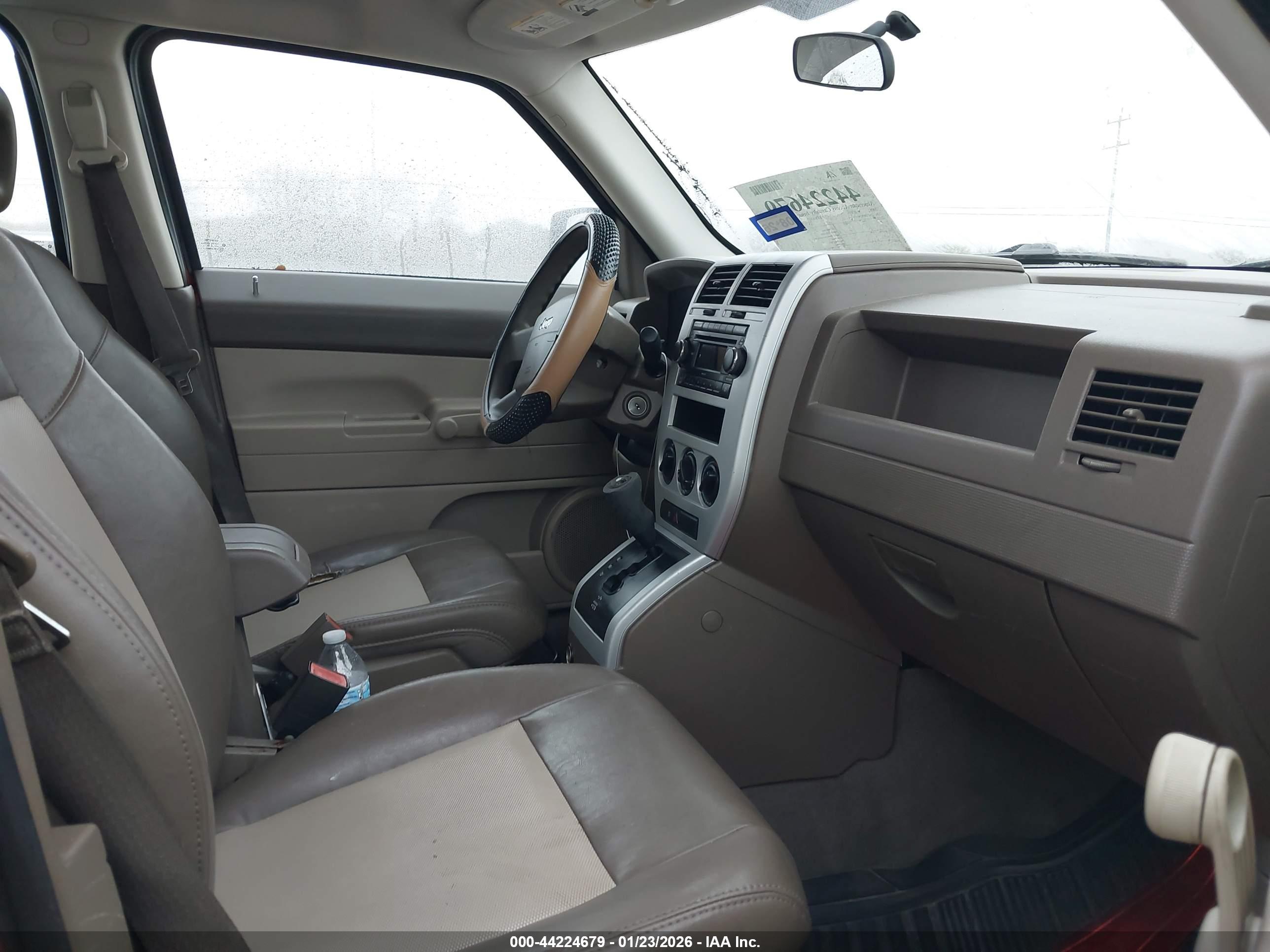 JEEP PATRIOT image 5