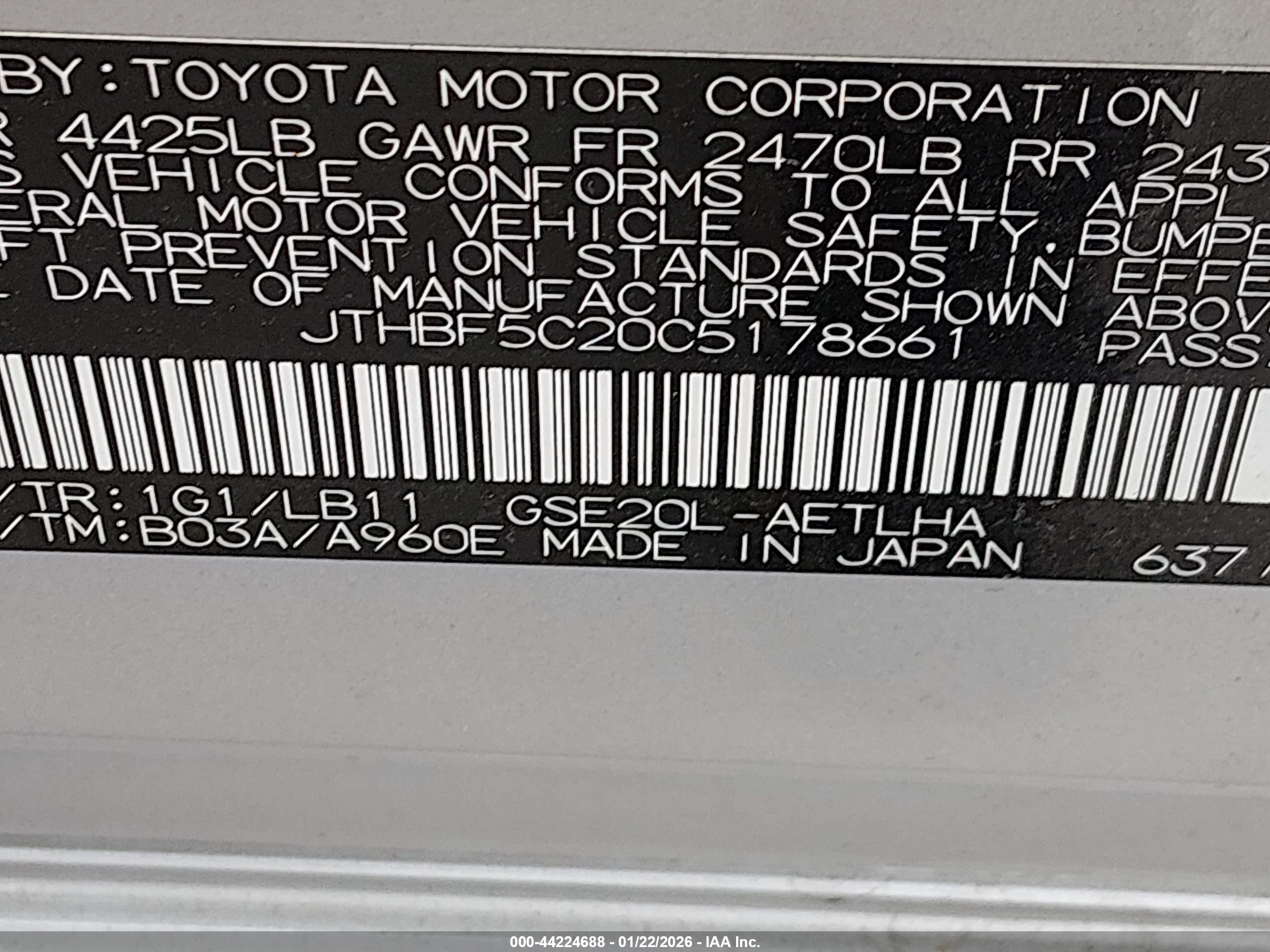 LEXUS IS image 9