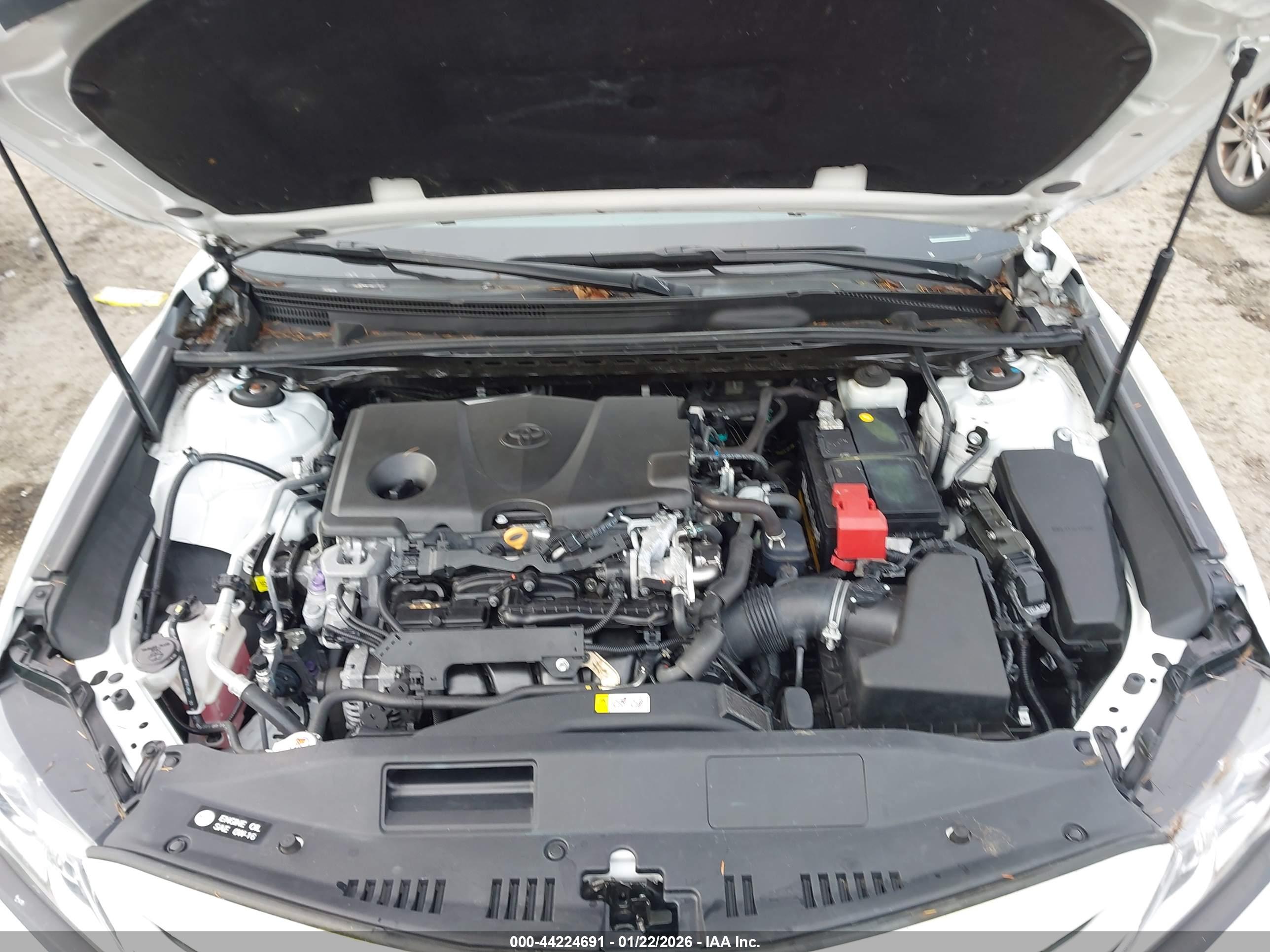 TOYOTA CAMRY image 10
