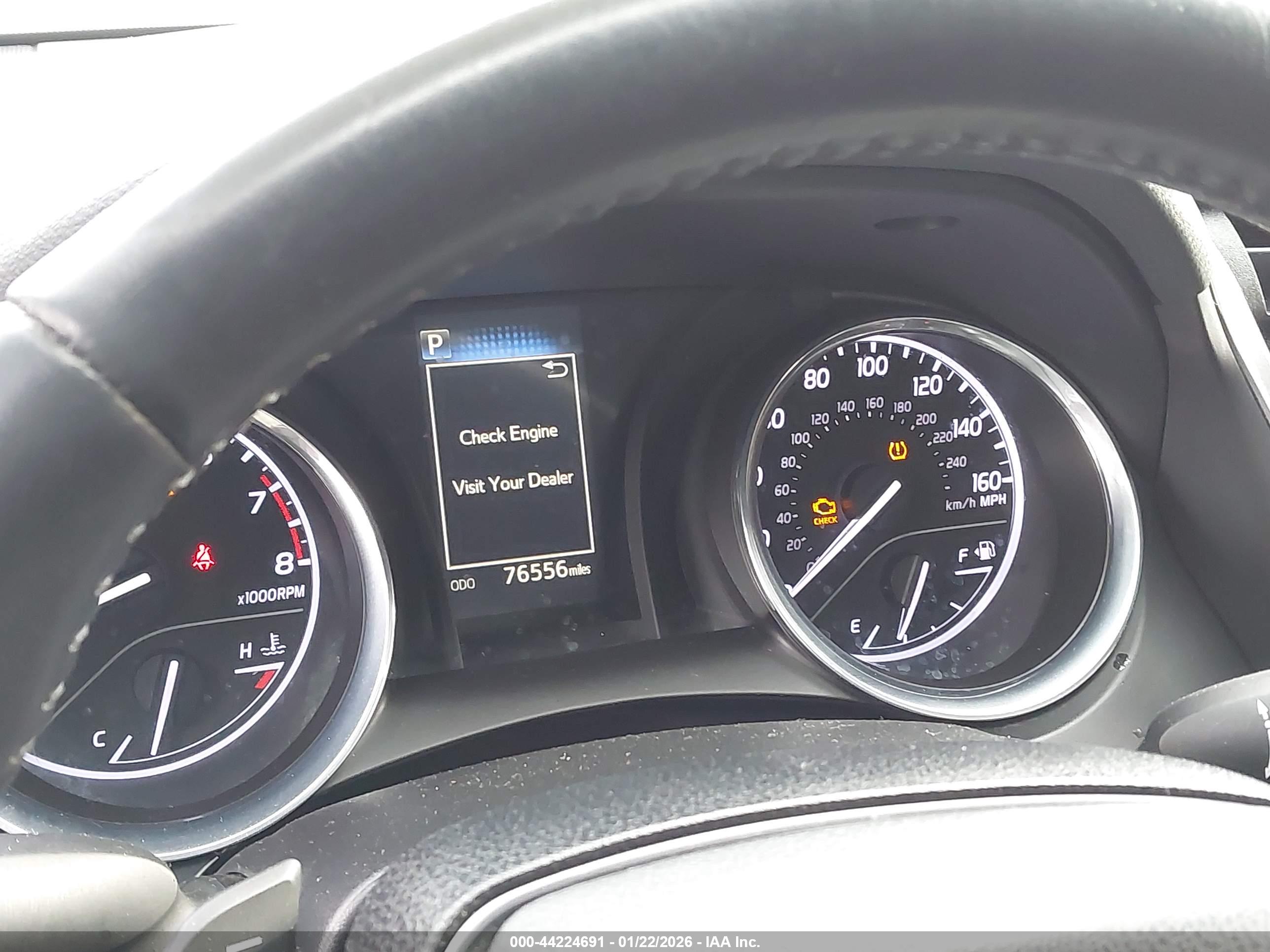 TOYOTA CAMRY image 6