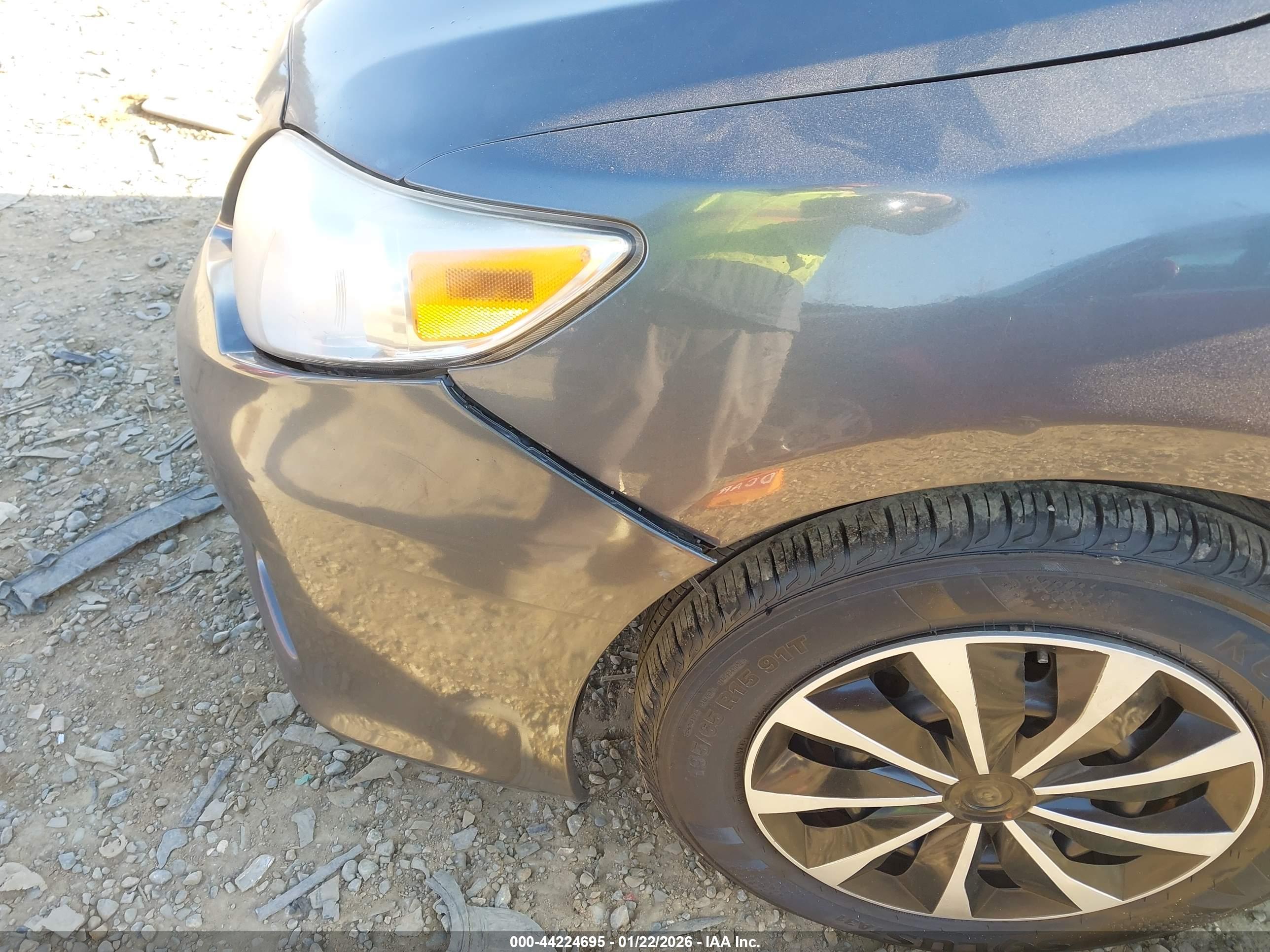 TOYOTA COROLLA image 6
