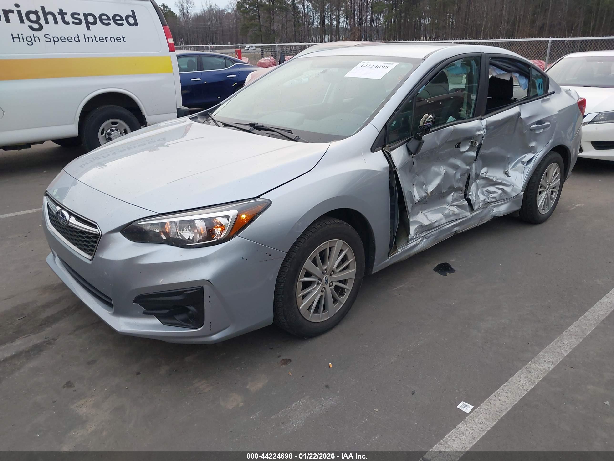 SUBARU IMPREZA image 2