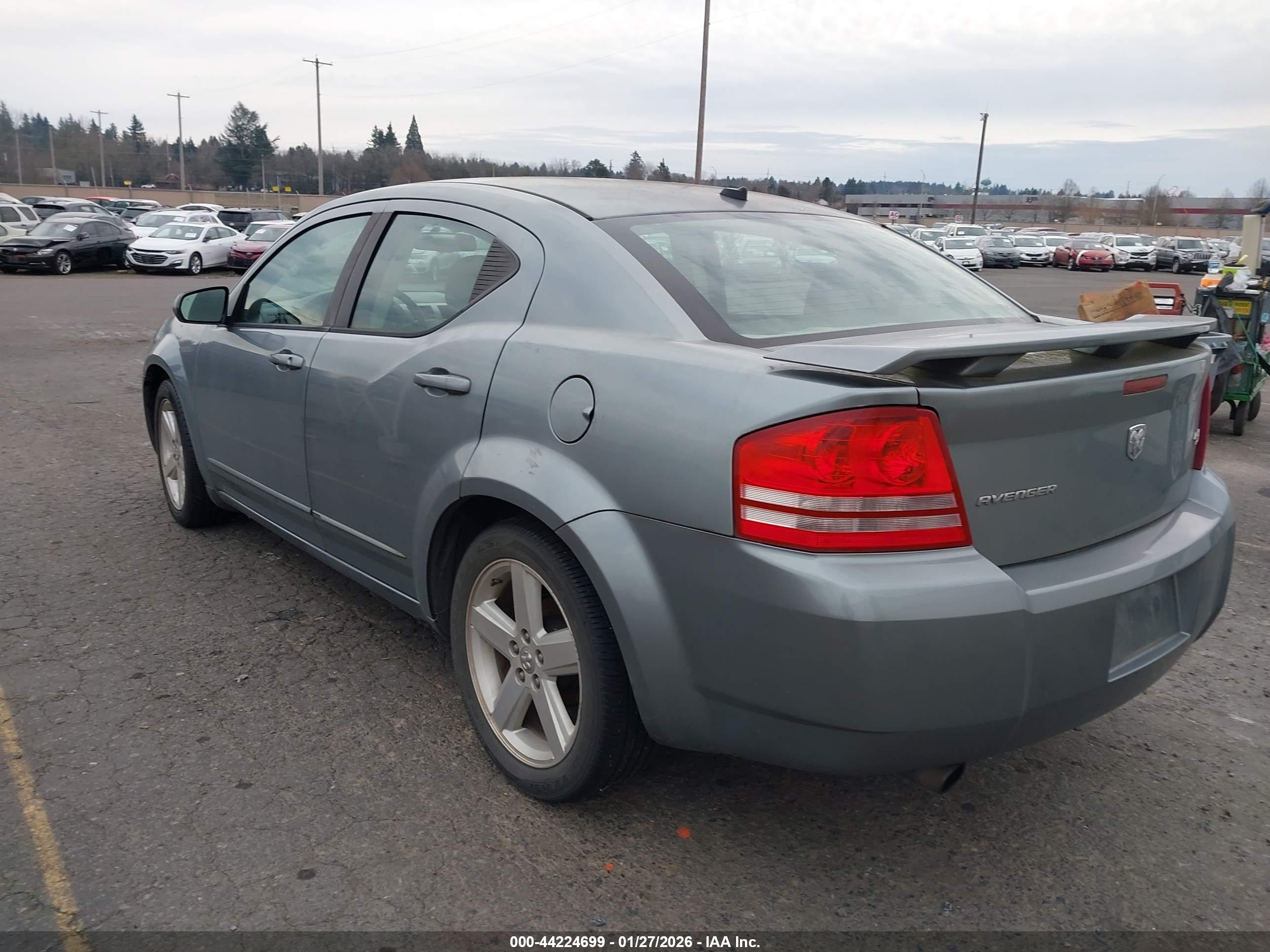 DODGE AVENGER image 3