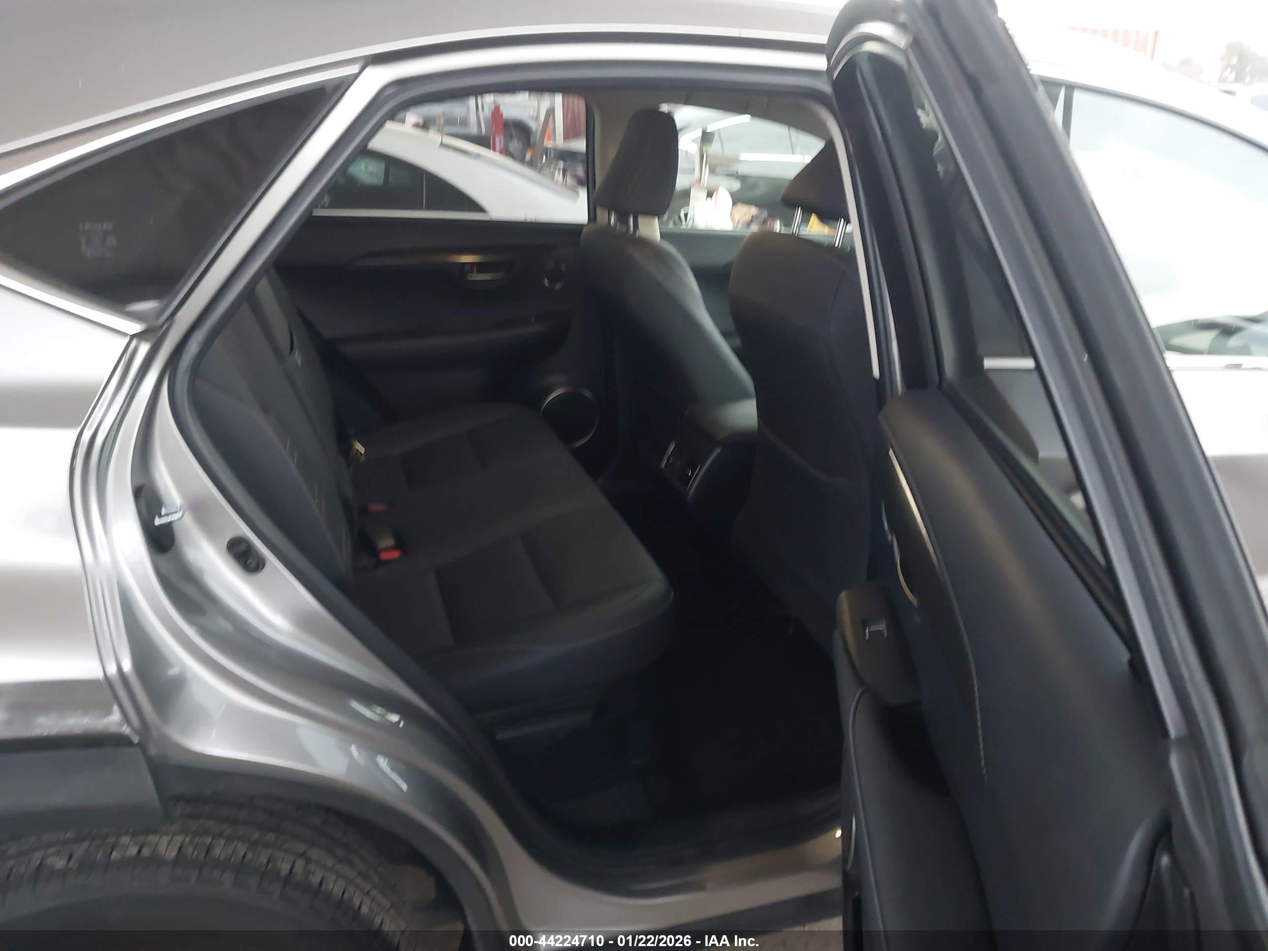 LEXUS NX image 8