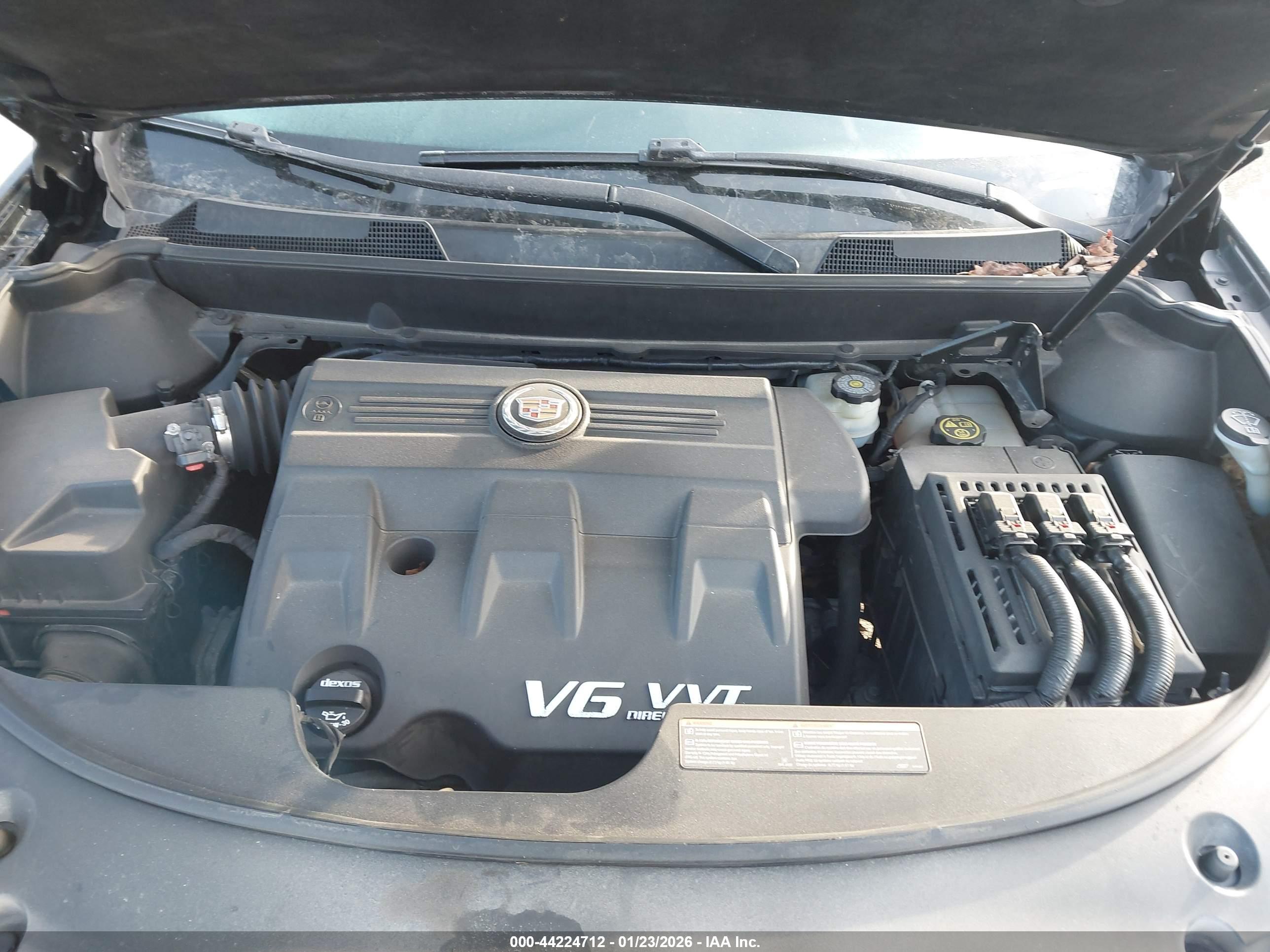 CADILLAC SRX image 10