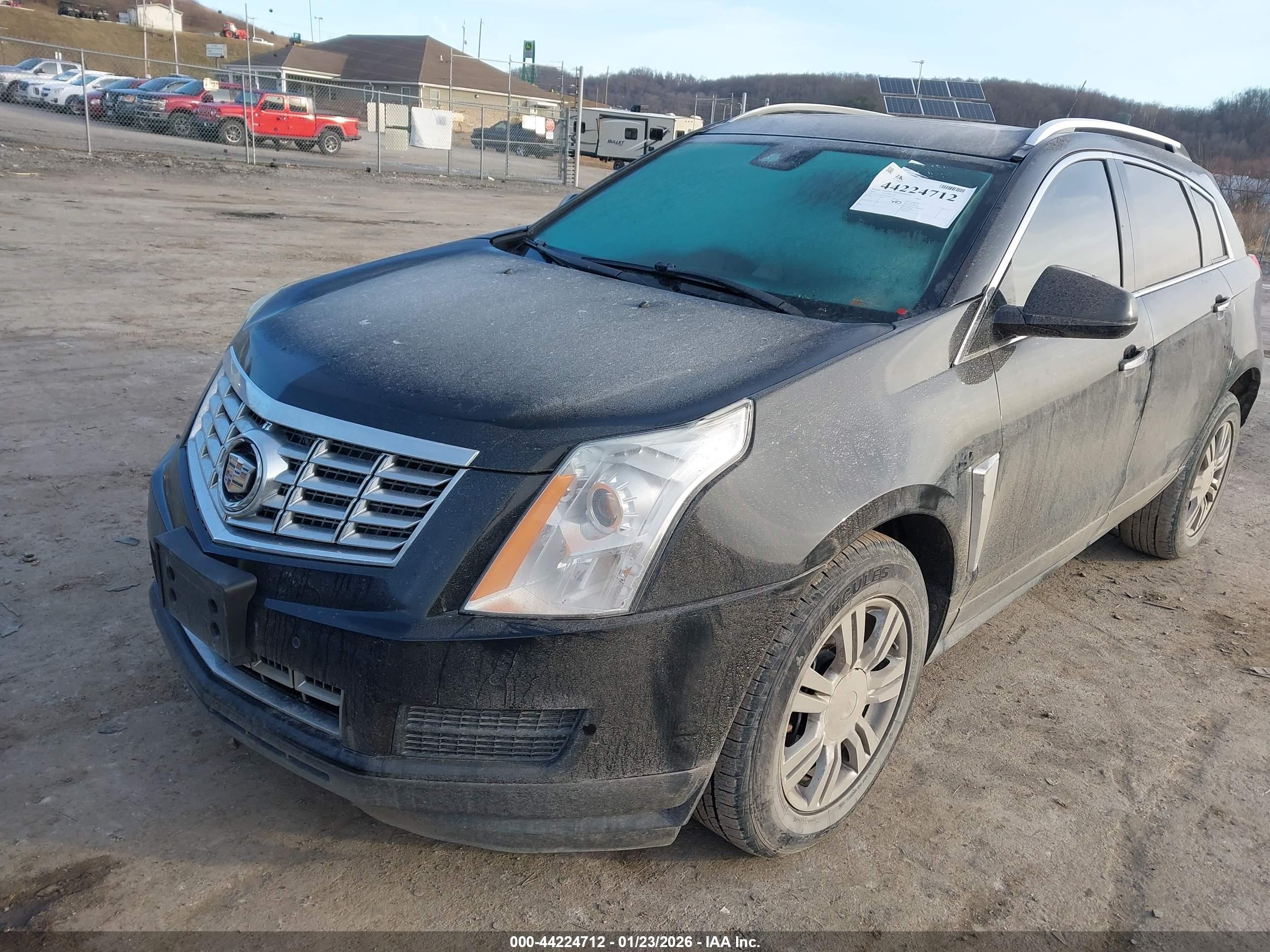 CADILLAC SRX image 2