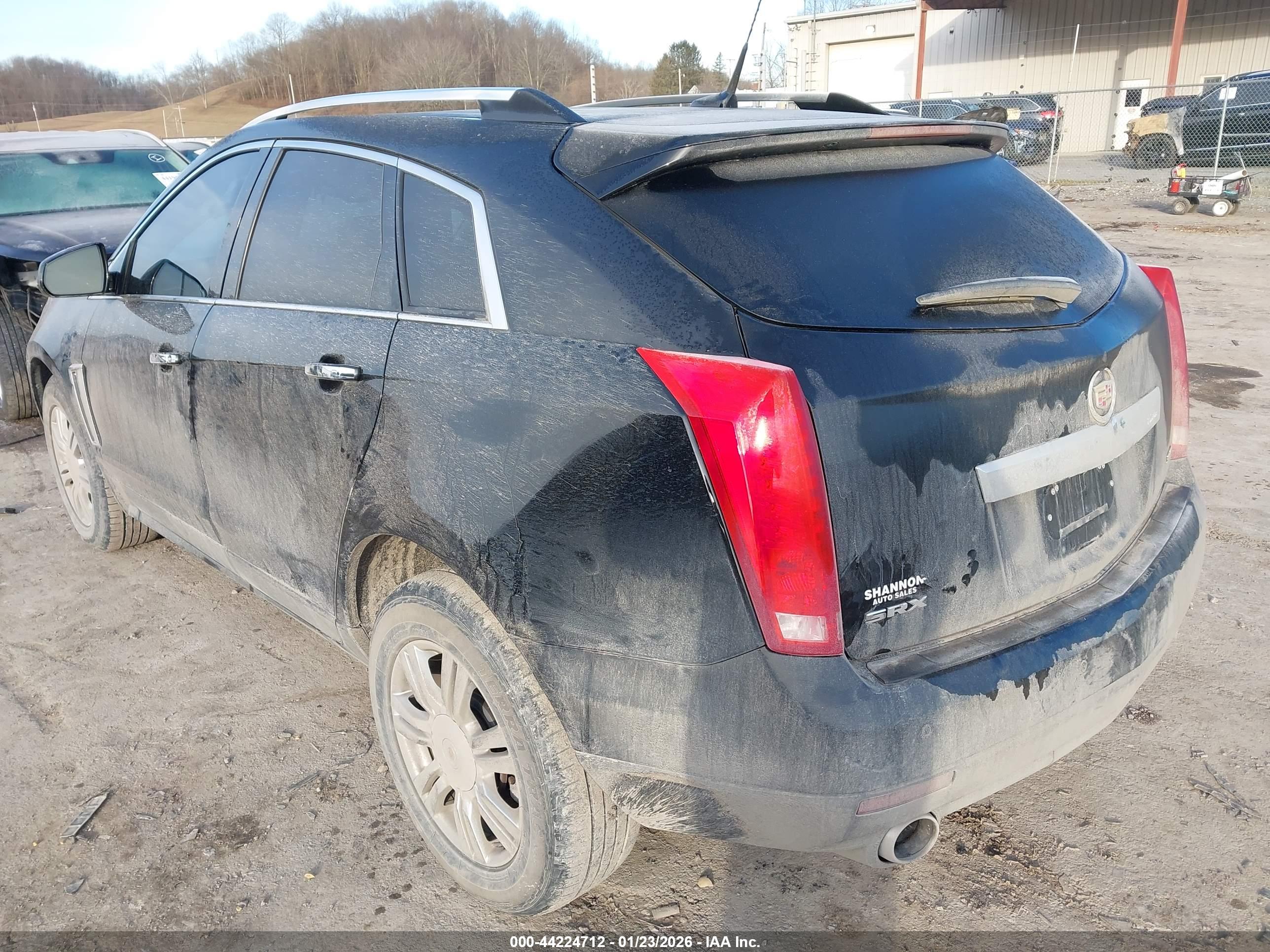 CADILLAC SRX image 3