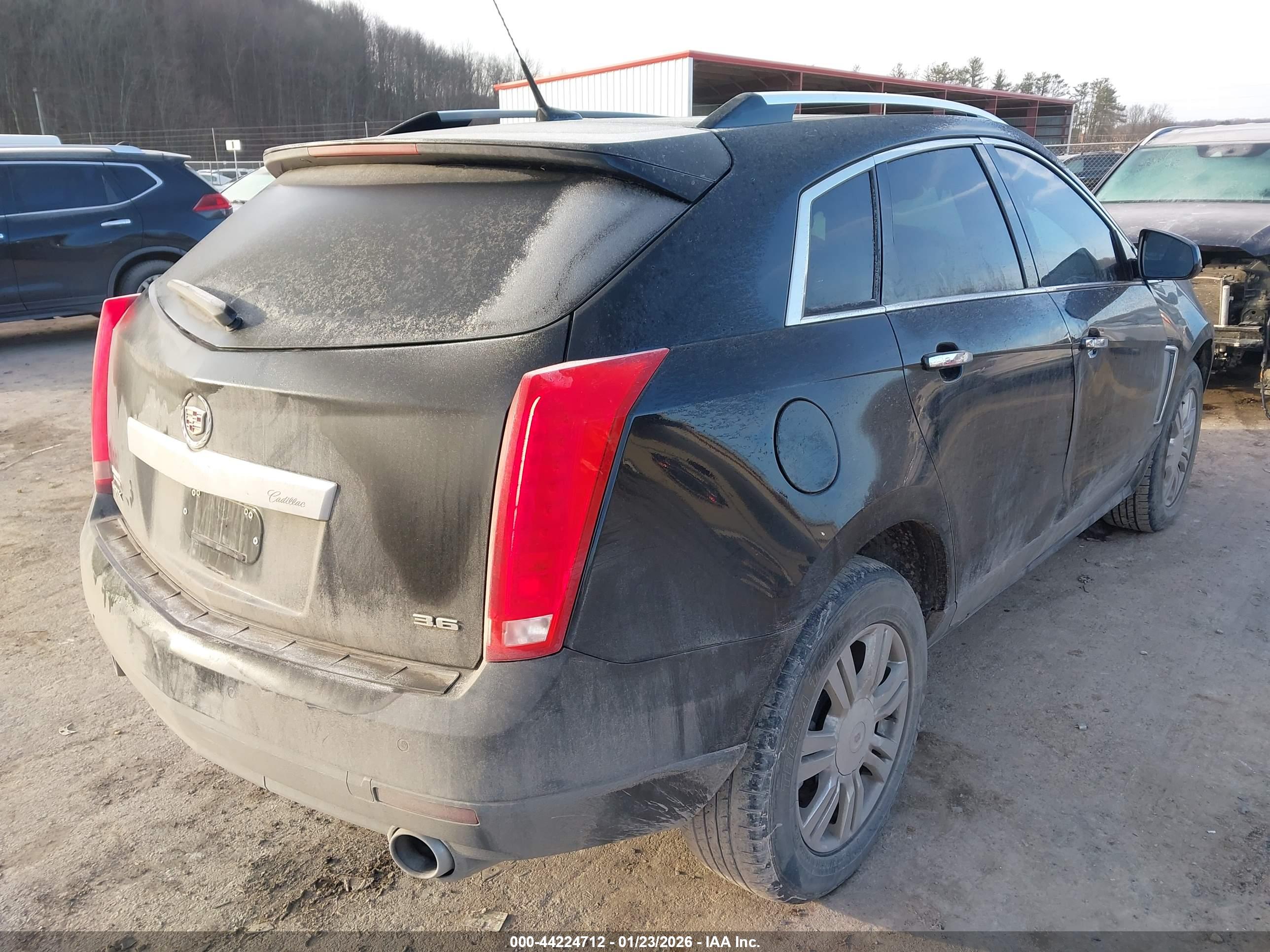 CADILLAC SRX image 4