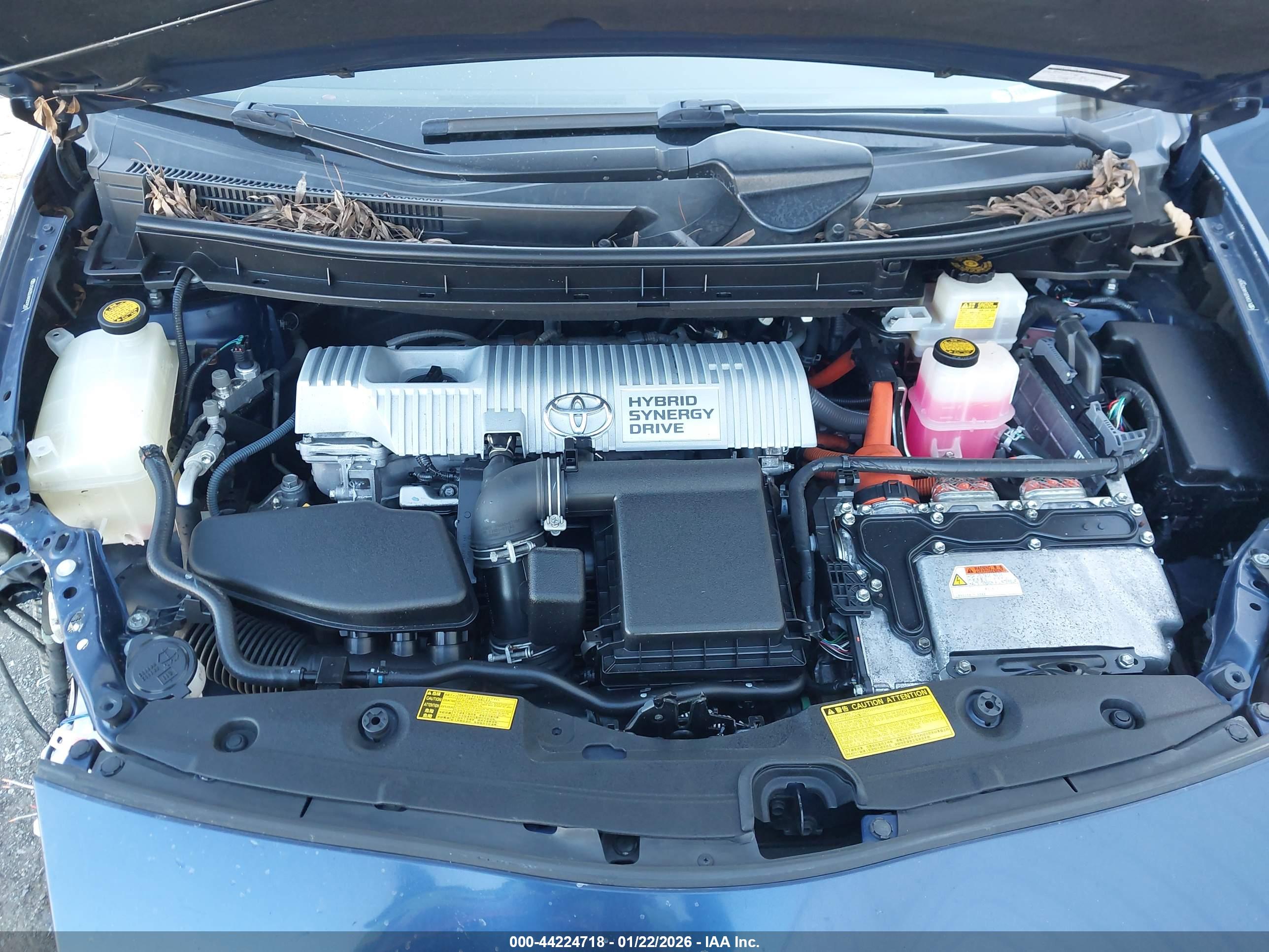 TOYOTA PRIUS image 10