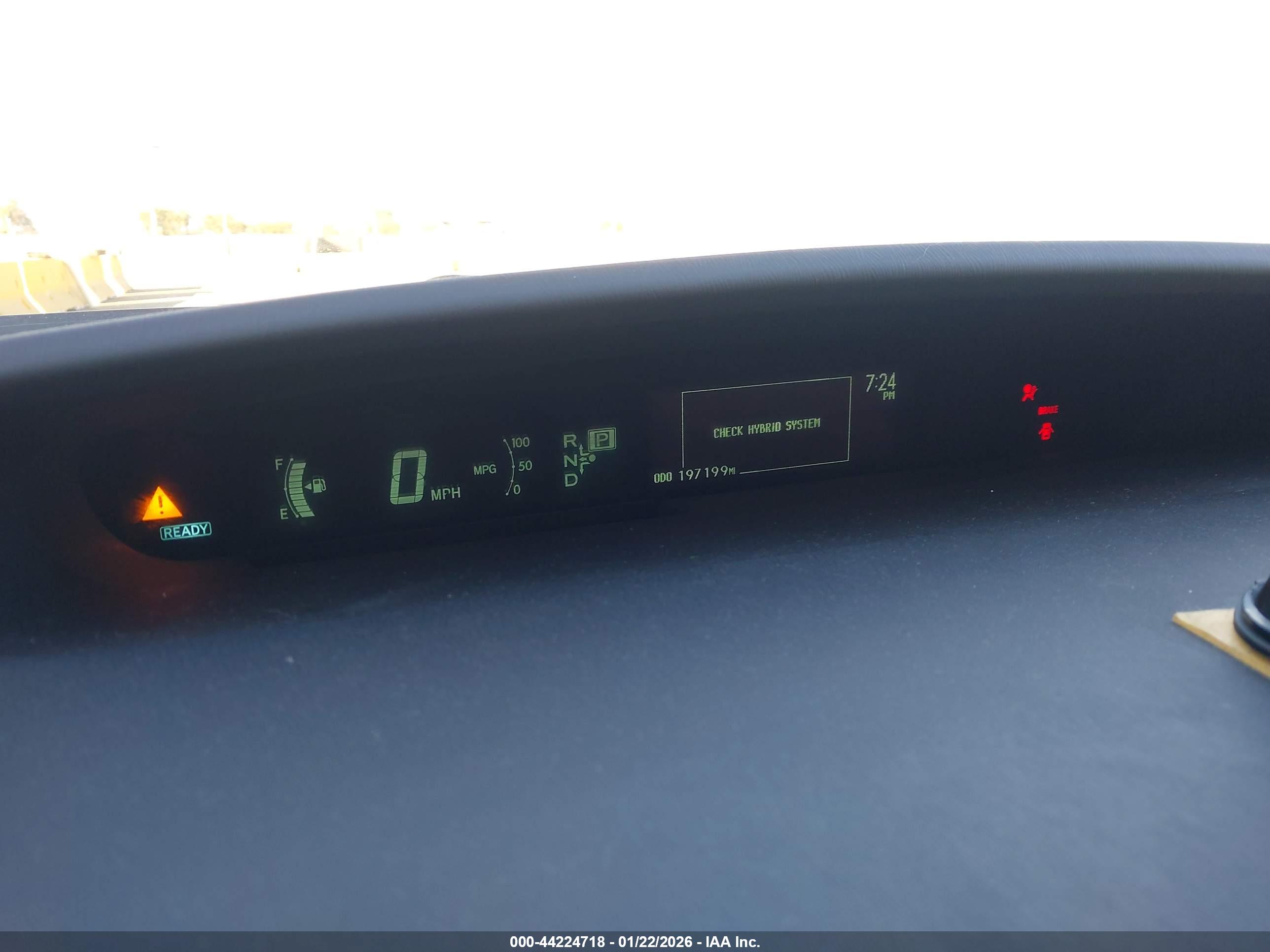 TOYOTA PRIUS image 7