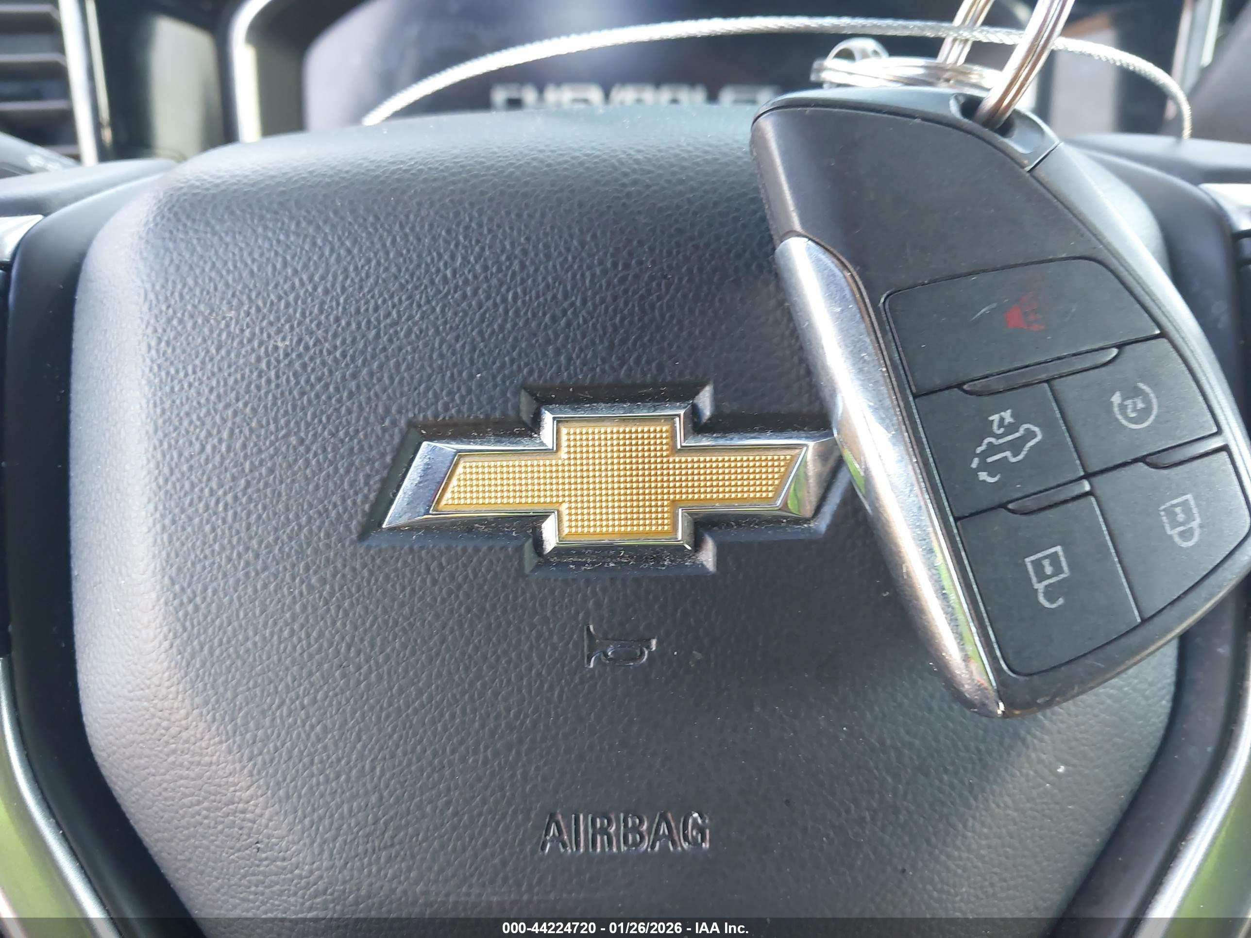CHEVROLET SILVERADO image 11