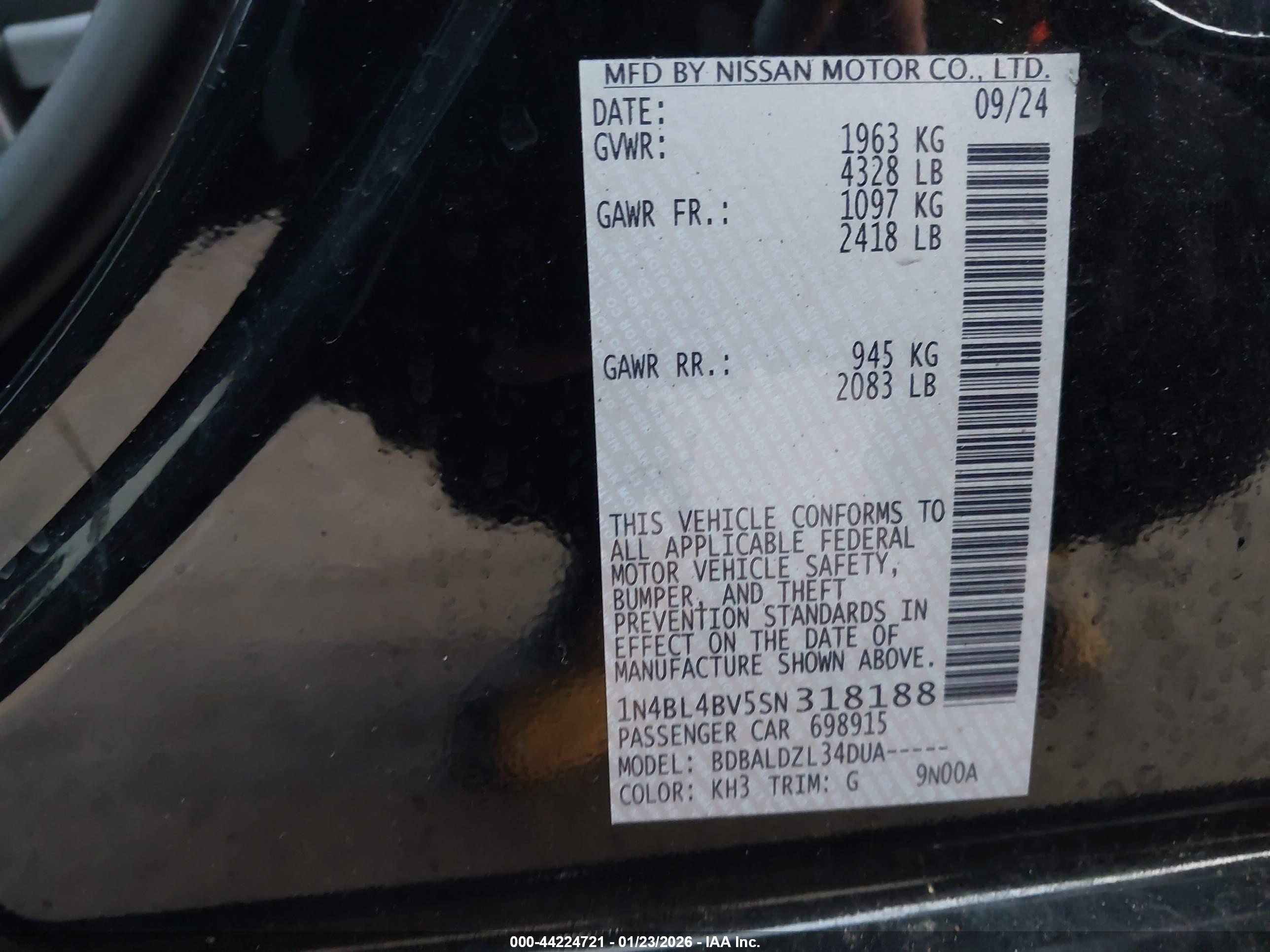 NISSAN ALTIMA image 9