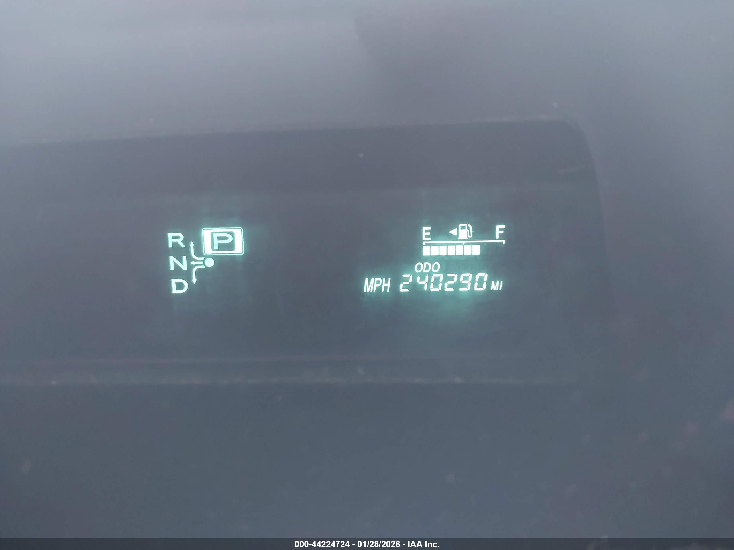 TOYOTA PRIUS image 7