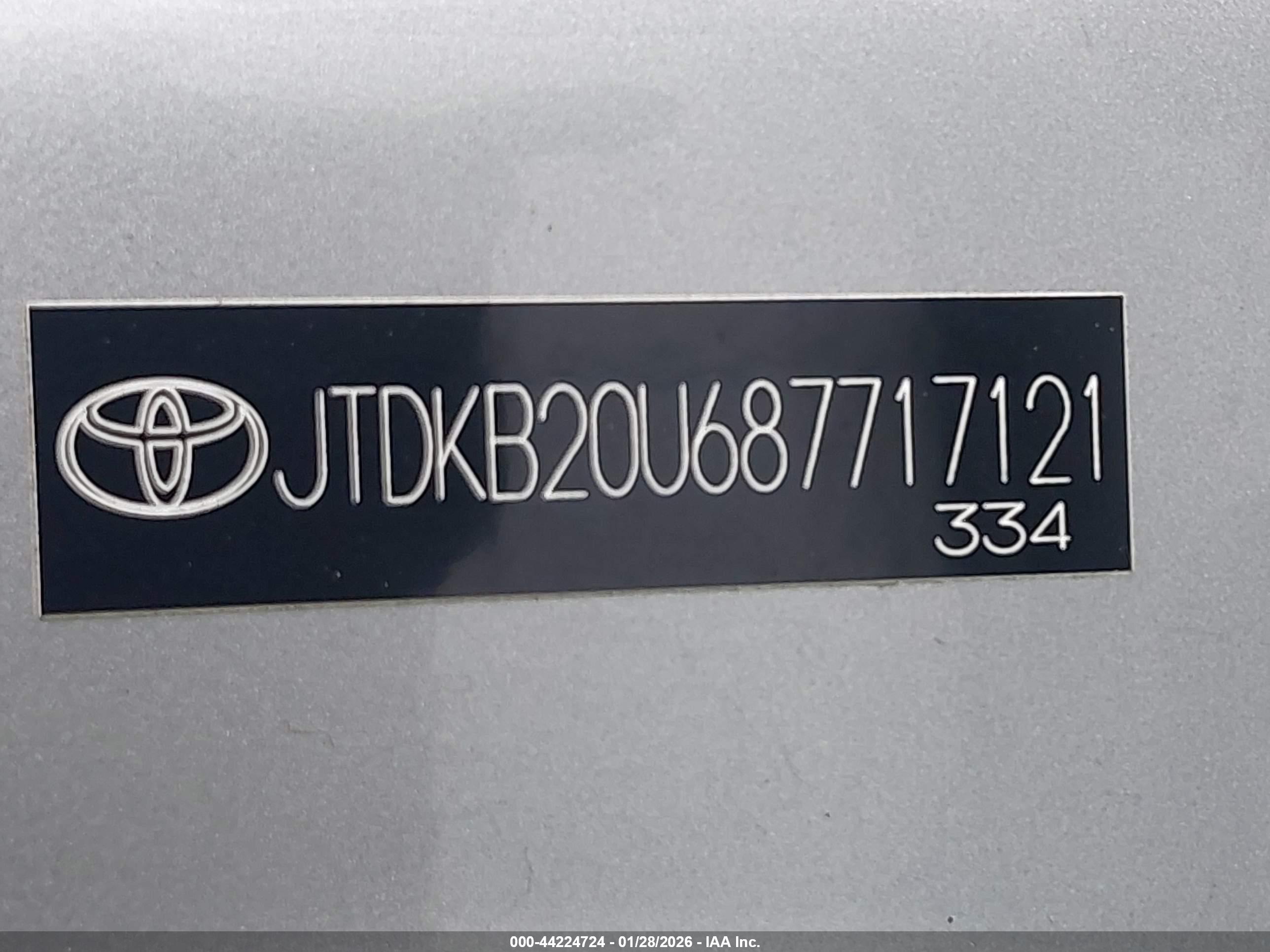 TOYOTA PRIUS image 9