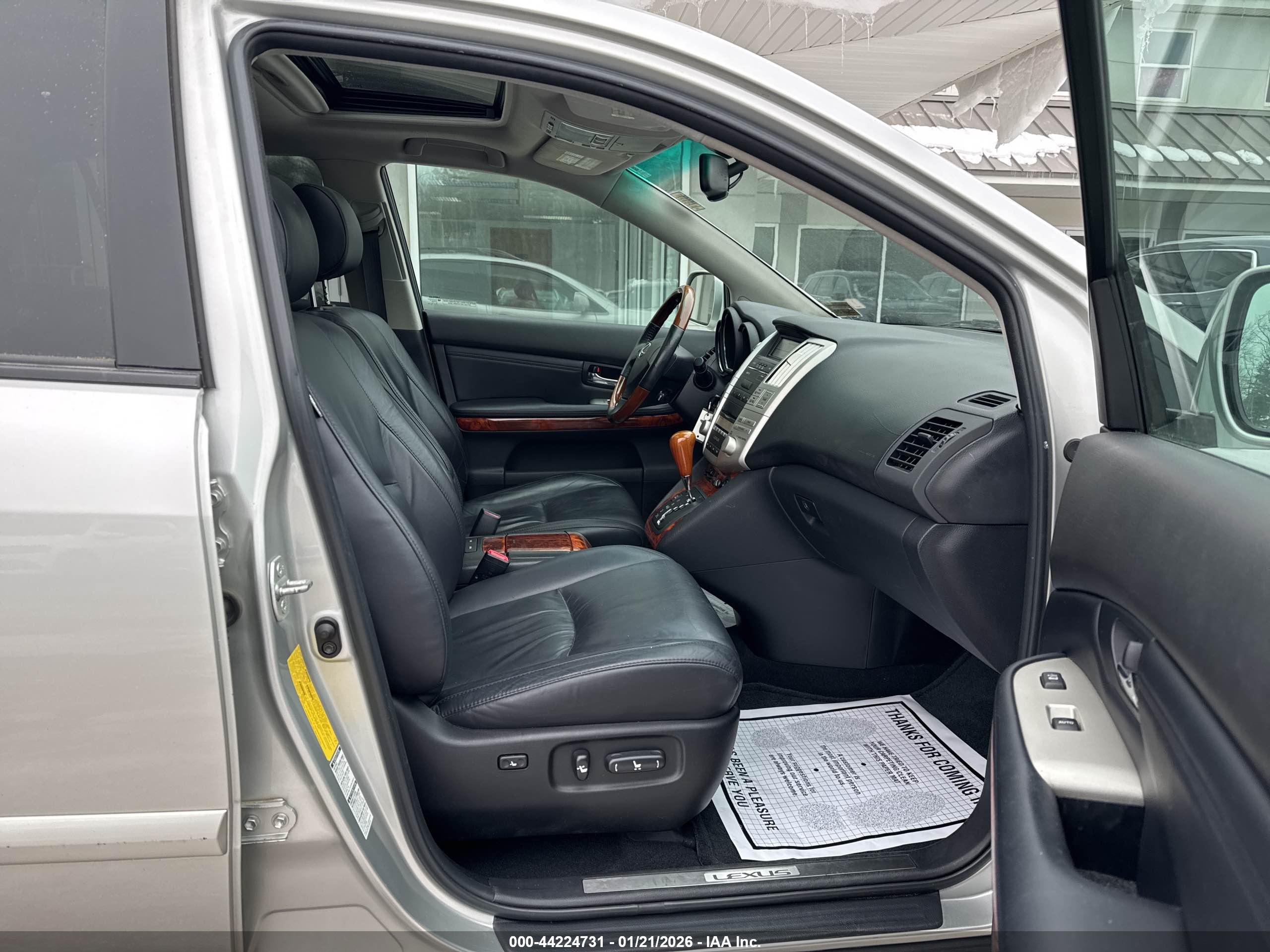 LEXUS RX image 5
