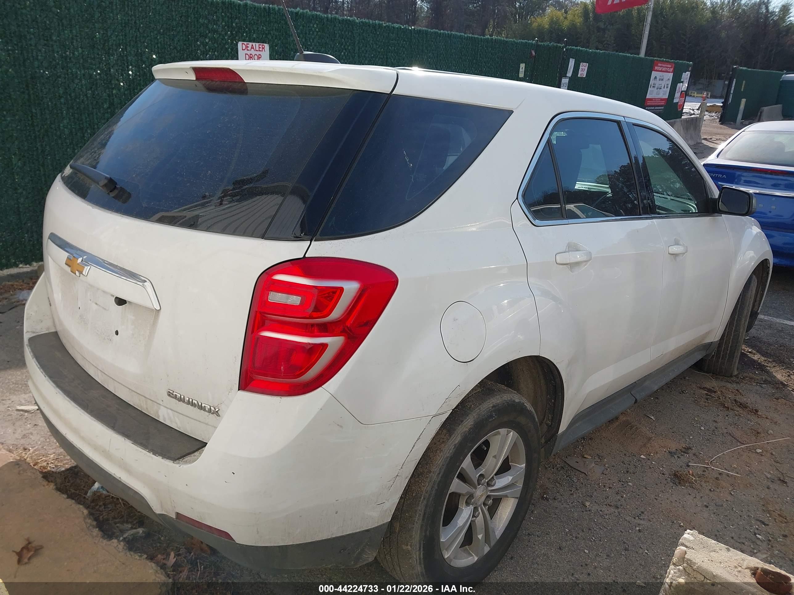 CHEVROLET EQUINOX image 4