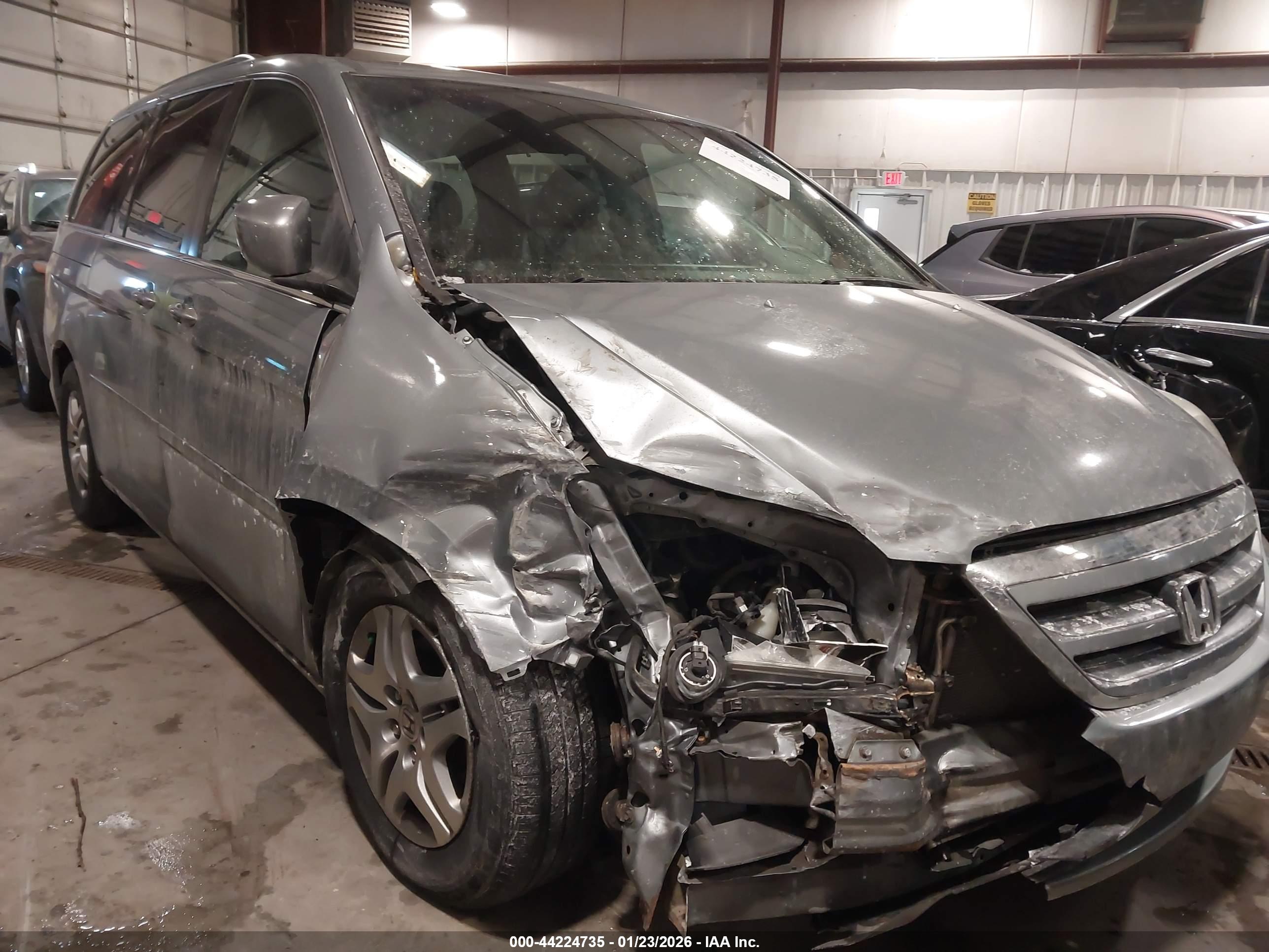 HONDA ODYSSEY image 6