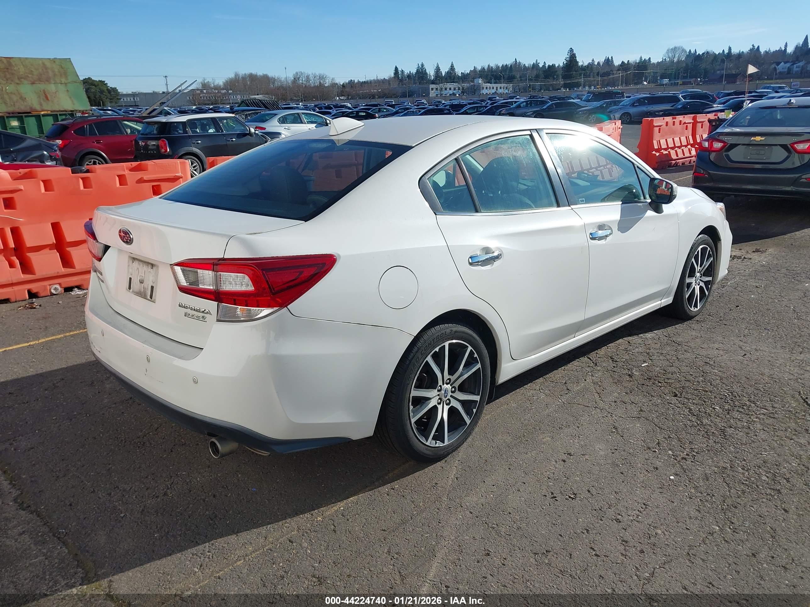 SUBARU IMPREZA image 4