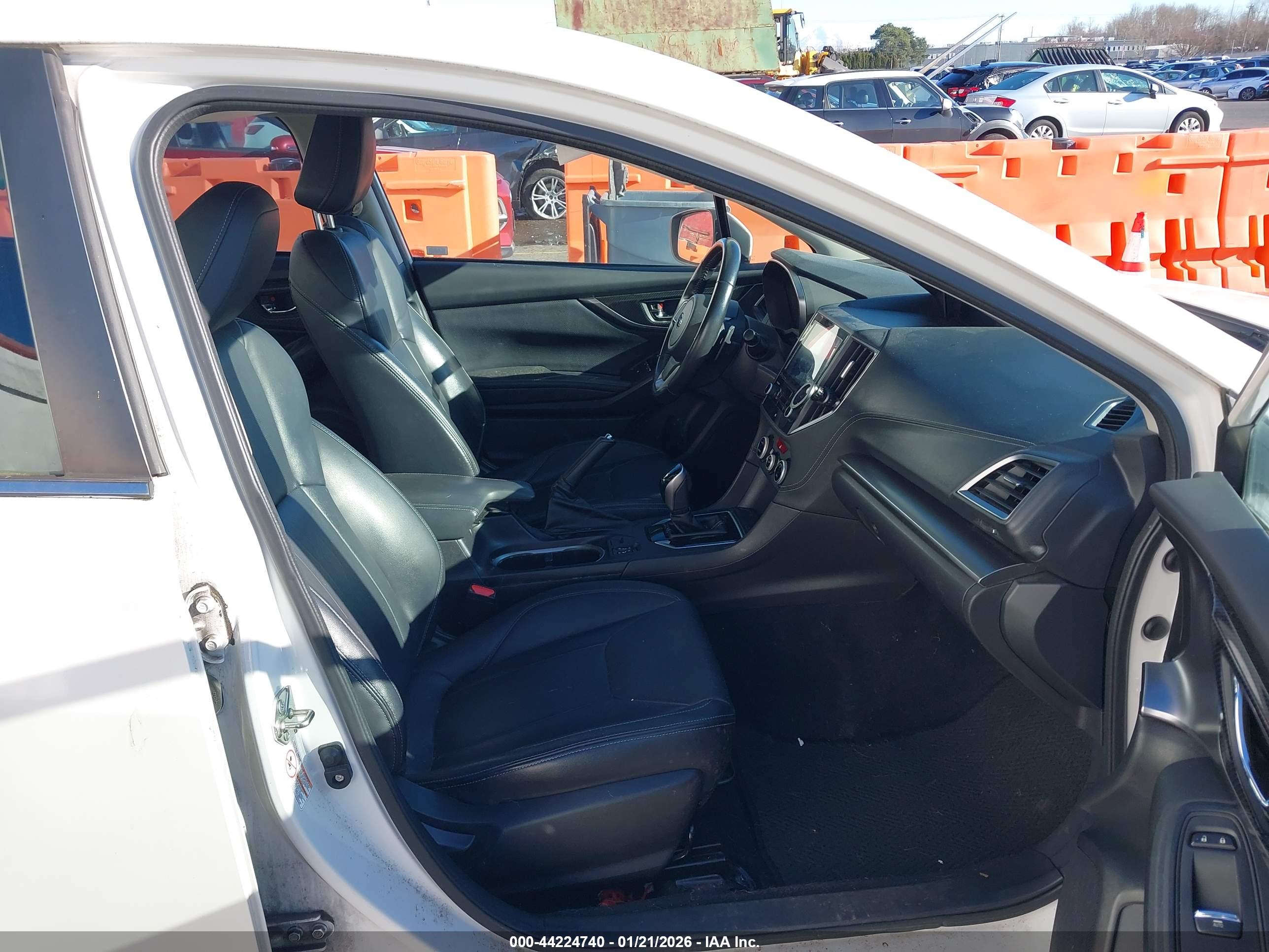 SUBARU IMPREZA image 5